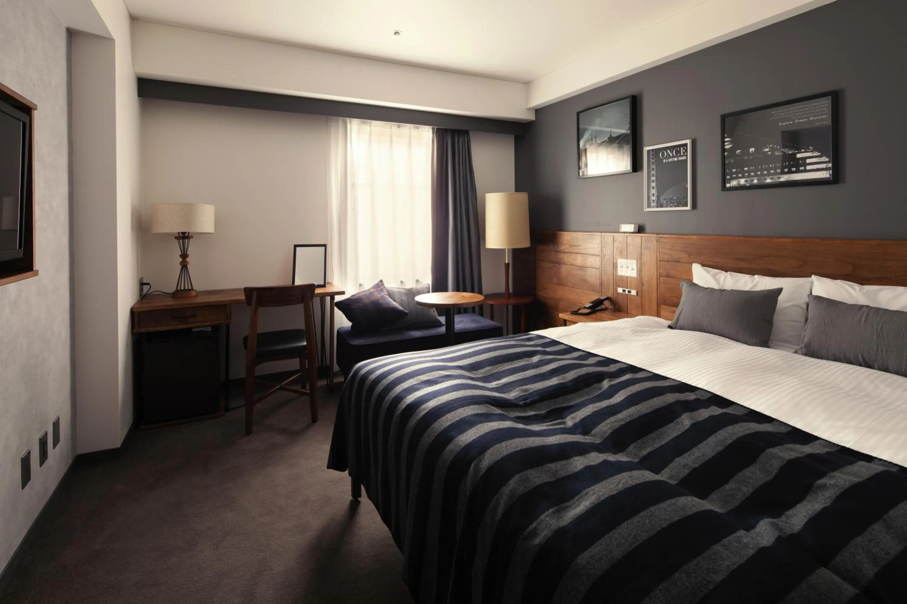 Photo of the whole room, Bed in Hotel The Knot Yokohama