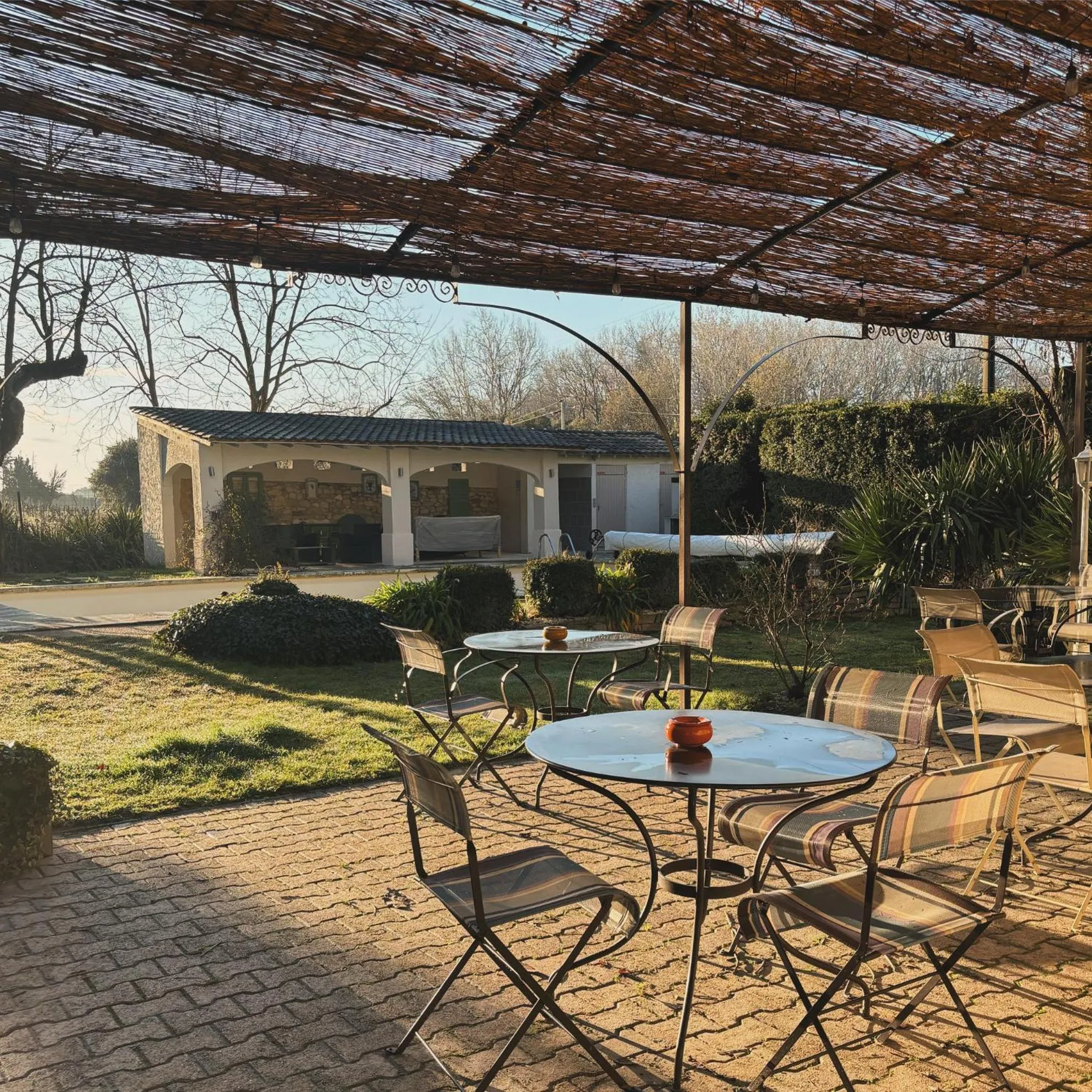 Patio in Logis Hôtel La Sommellerie
