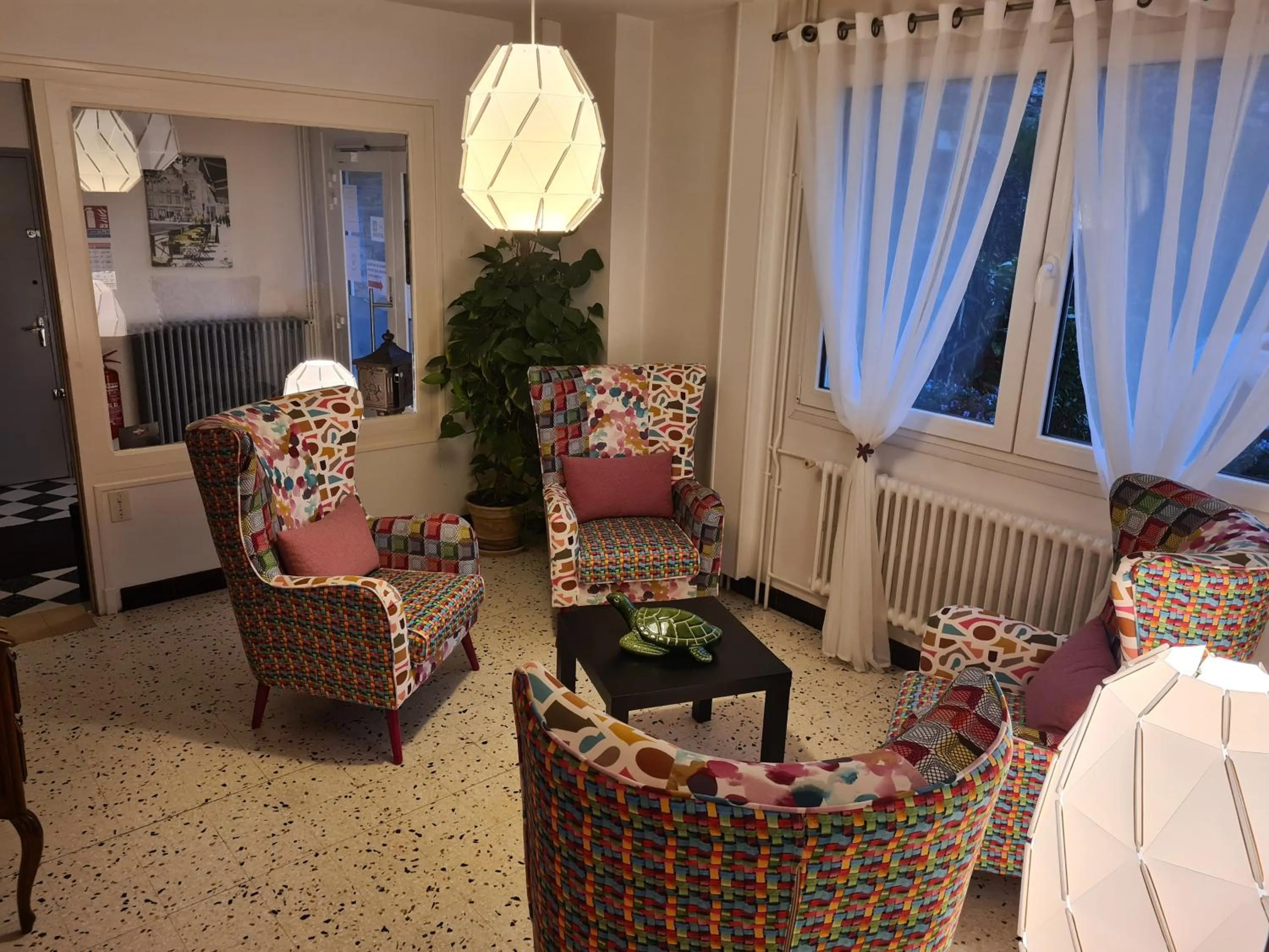 Living room in Logis Hôtel Restaurant Le Franco Belge