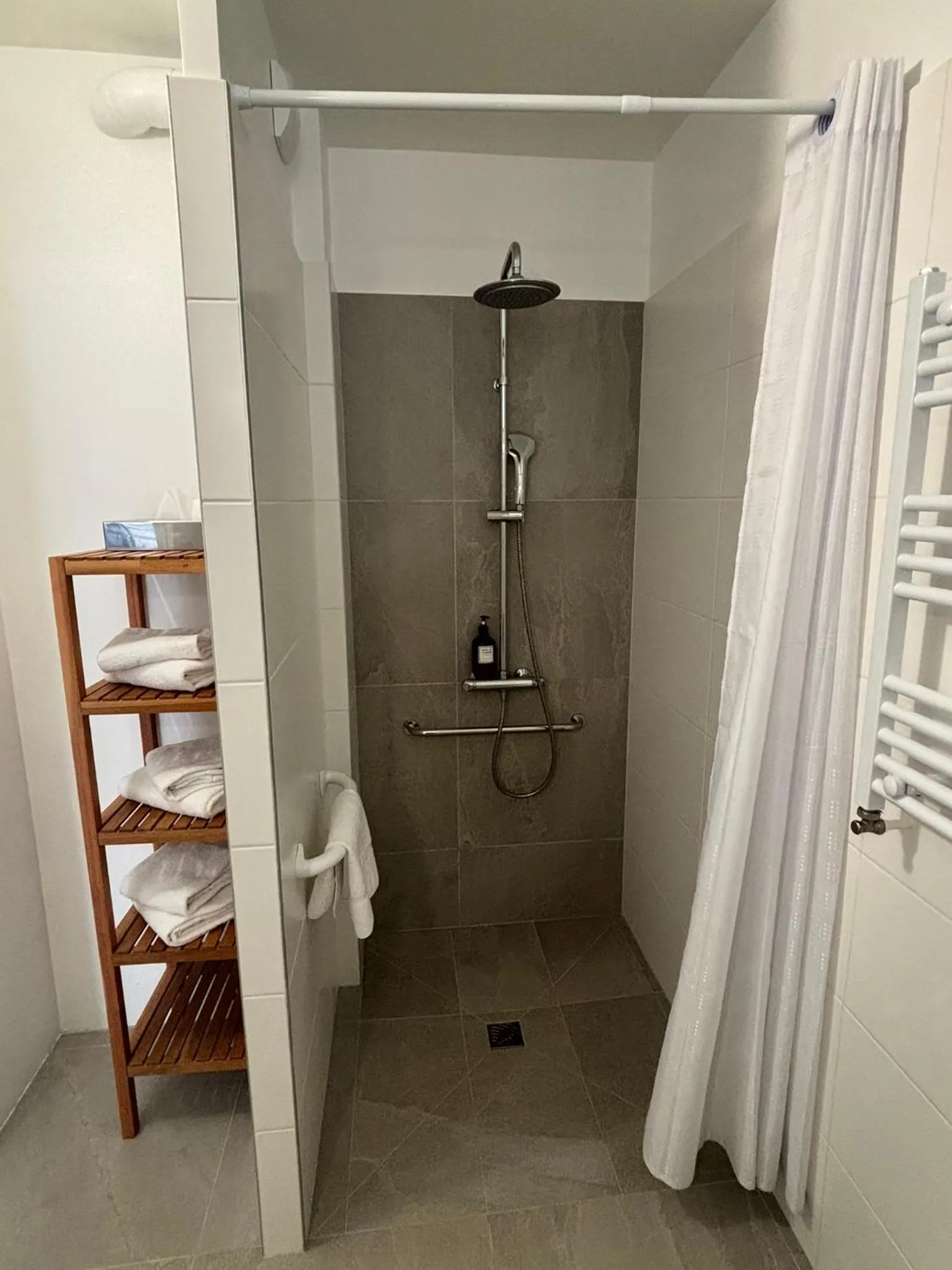 Bathroom in Hotel De L'Europe