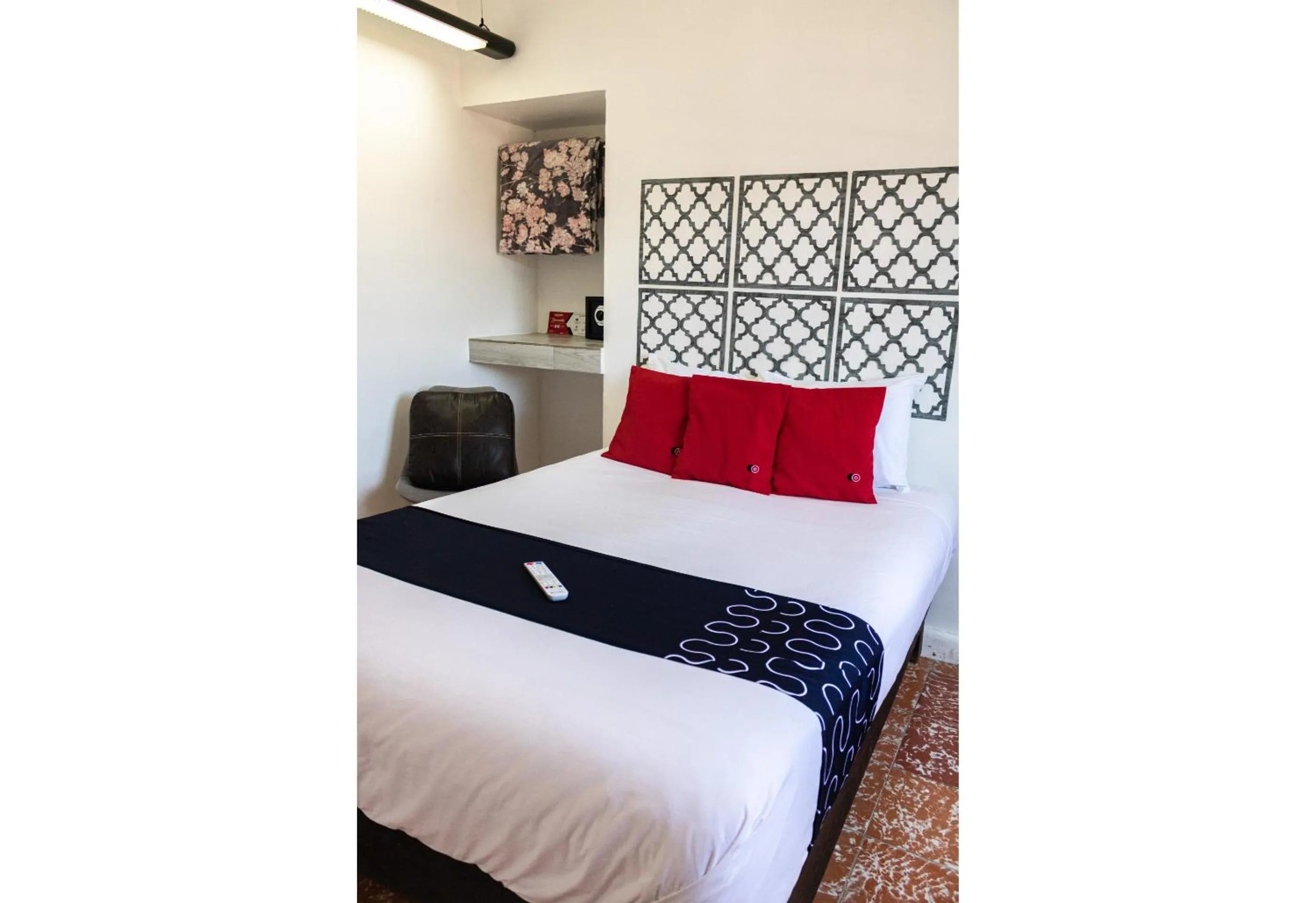 Bed in Hotel La Colección, Universidad de Guanajuato, Centro