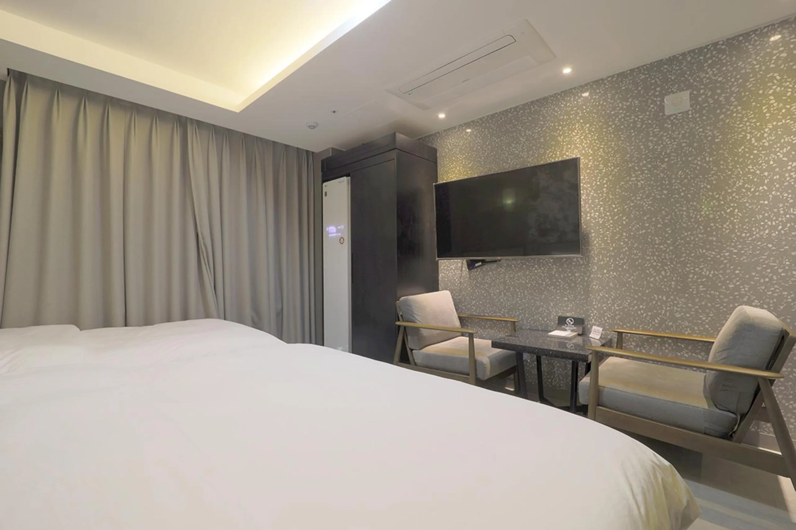 Bed in HOTEL YUNA Business