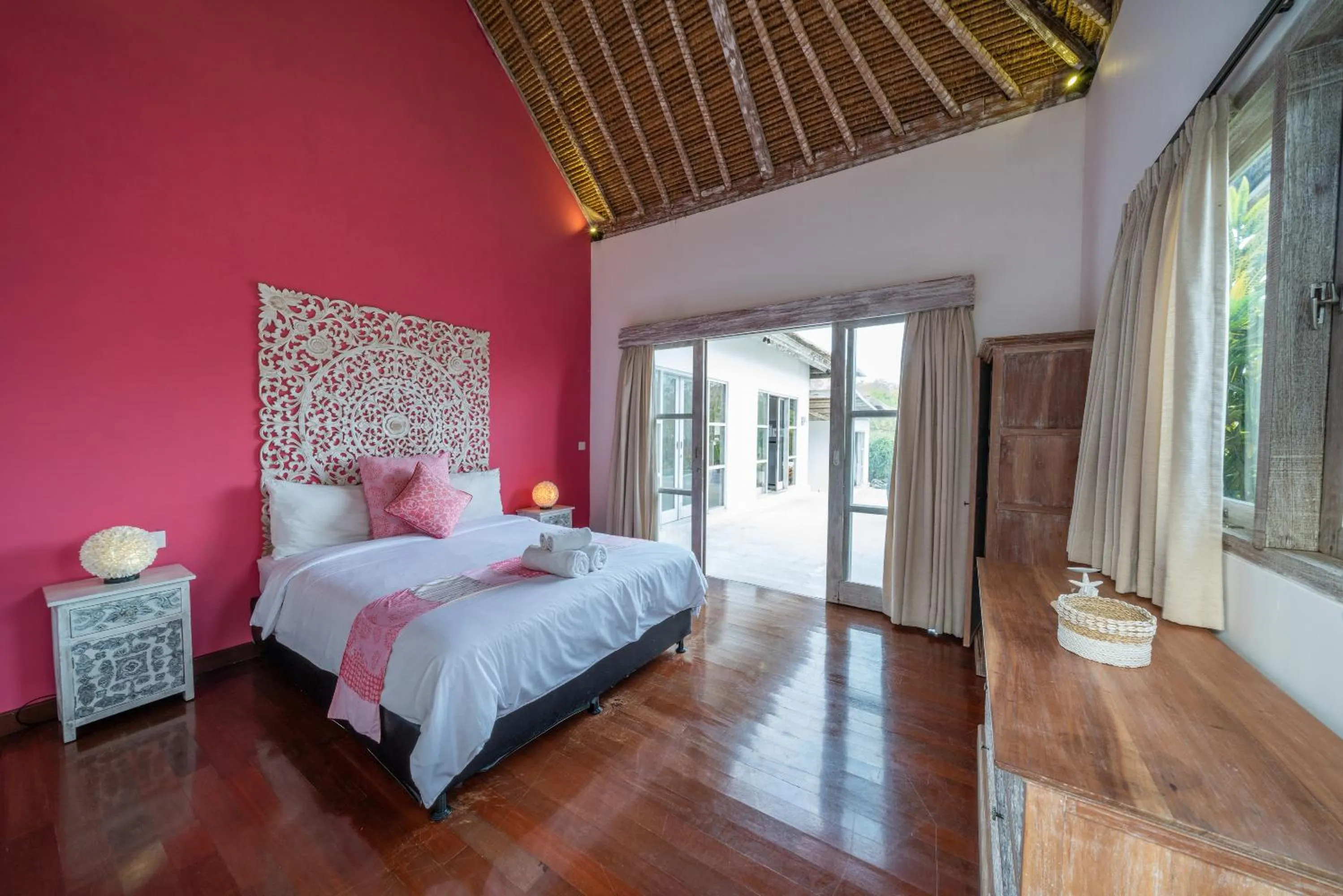 Bed in Villa Bali Paradis