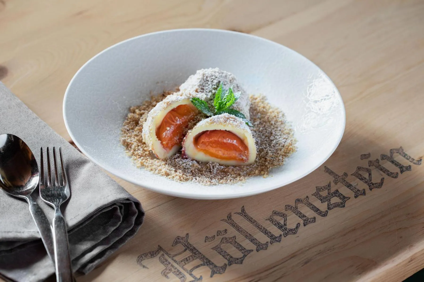 Food and drinks in Berggasthaus Höllensteinhütte