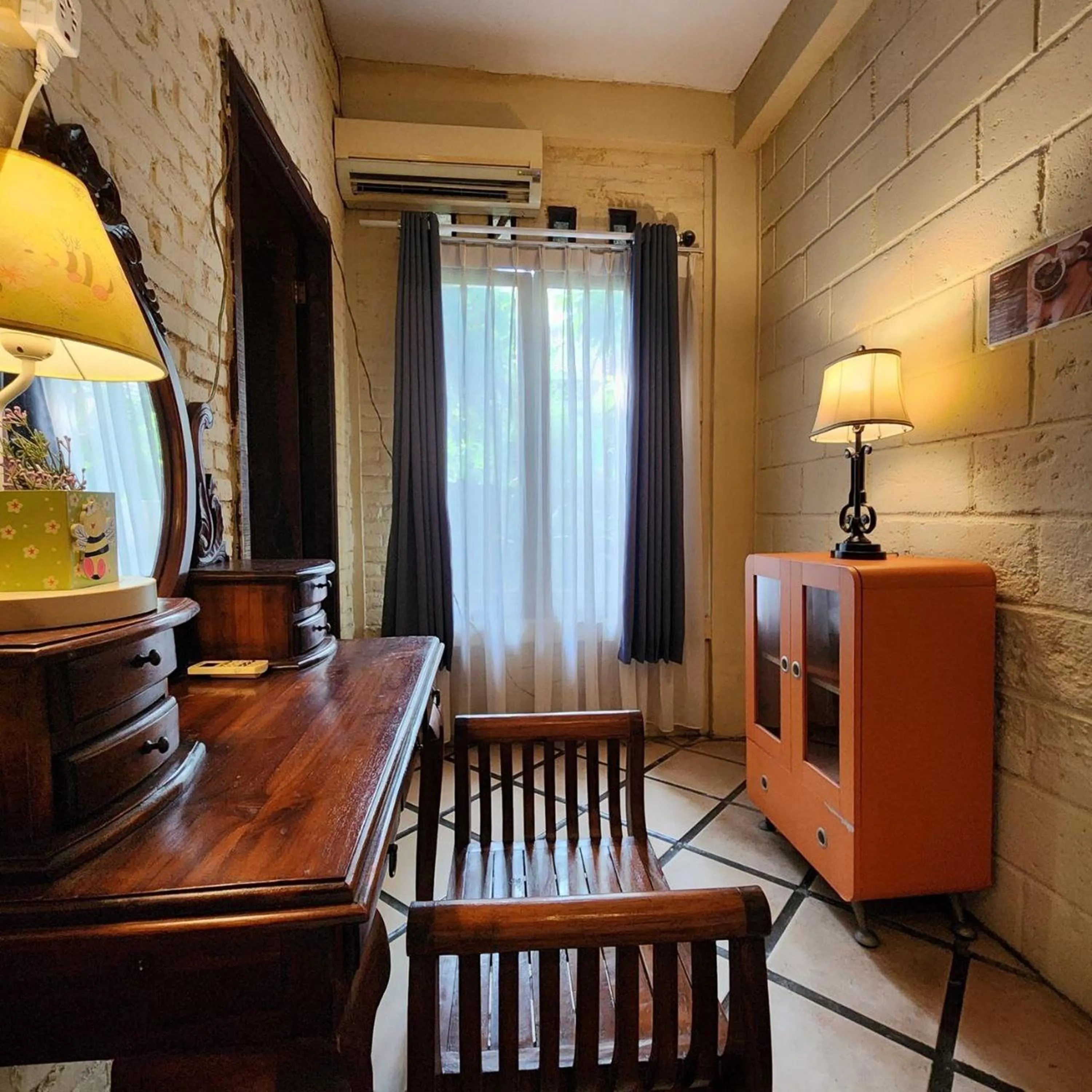 Dining area in NILA HOUSE, Sharia Family Home Stay