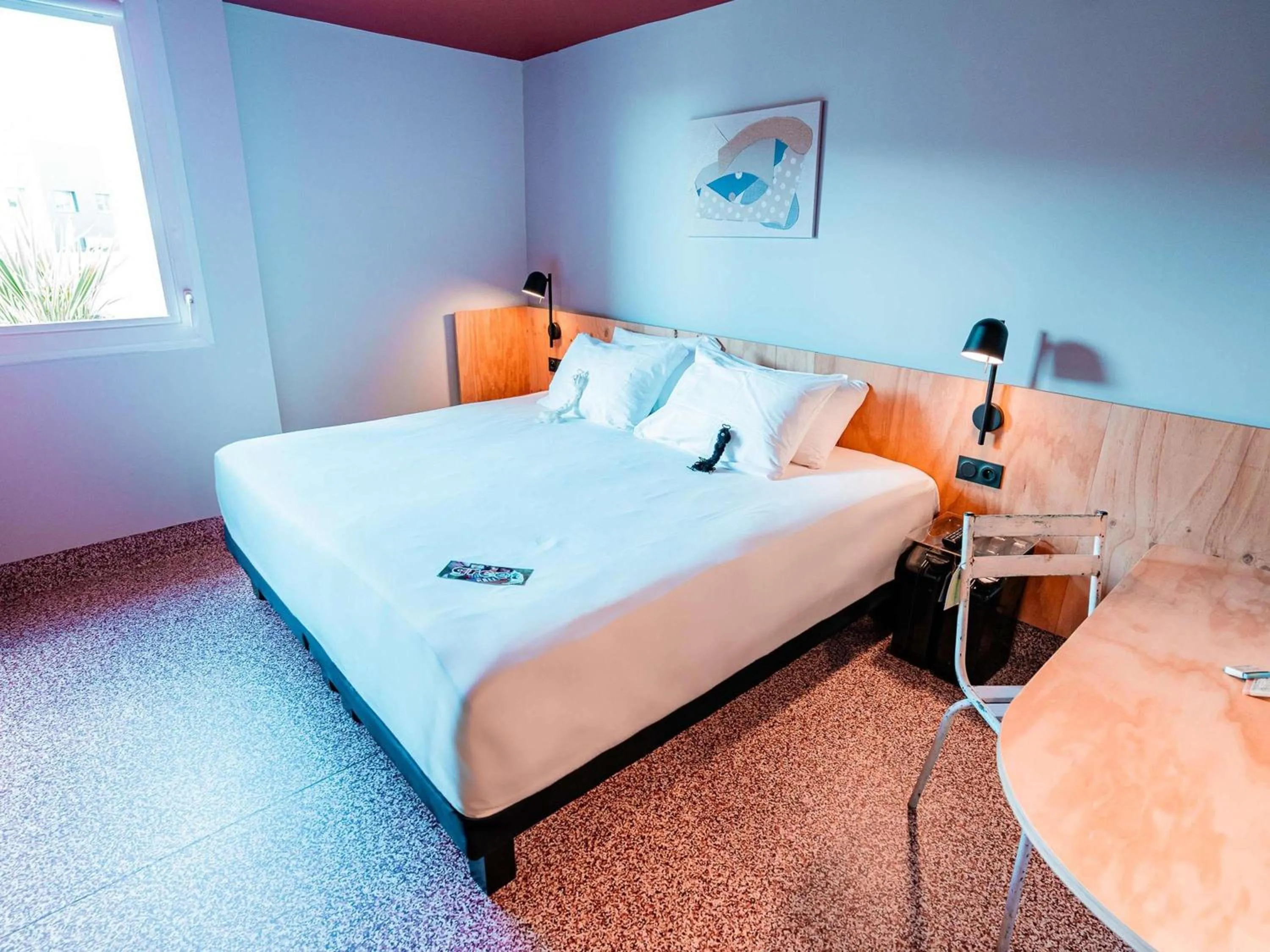 Bedroom, Bed in Greet hôtel Montpellier Aéroport Parc des Expos