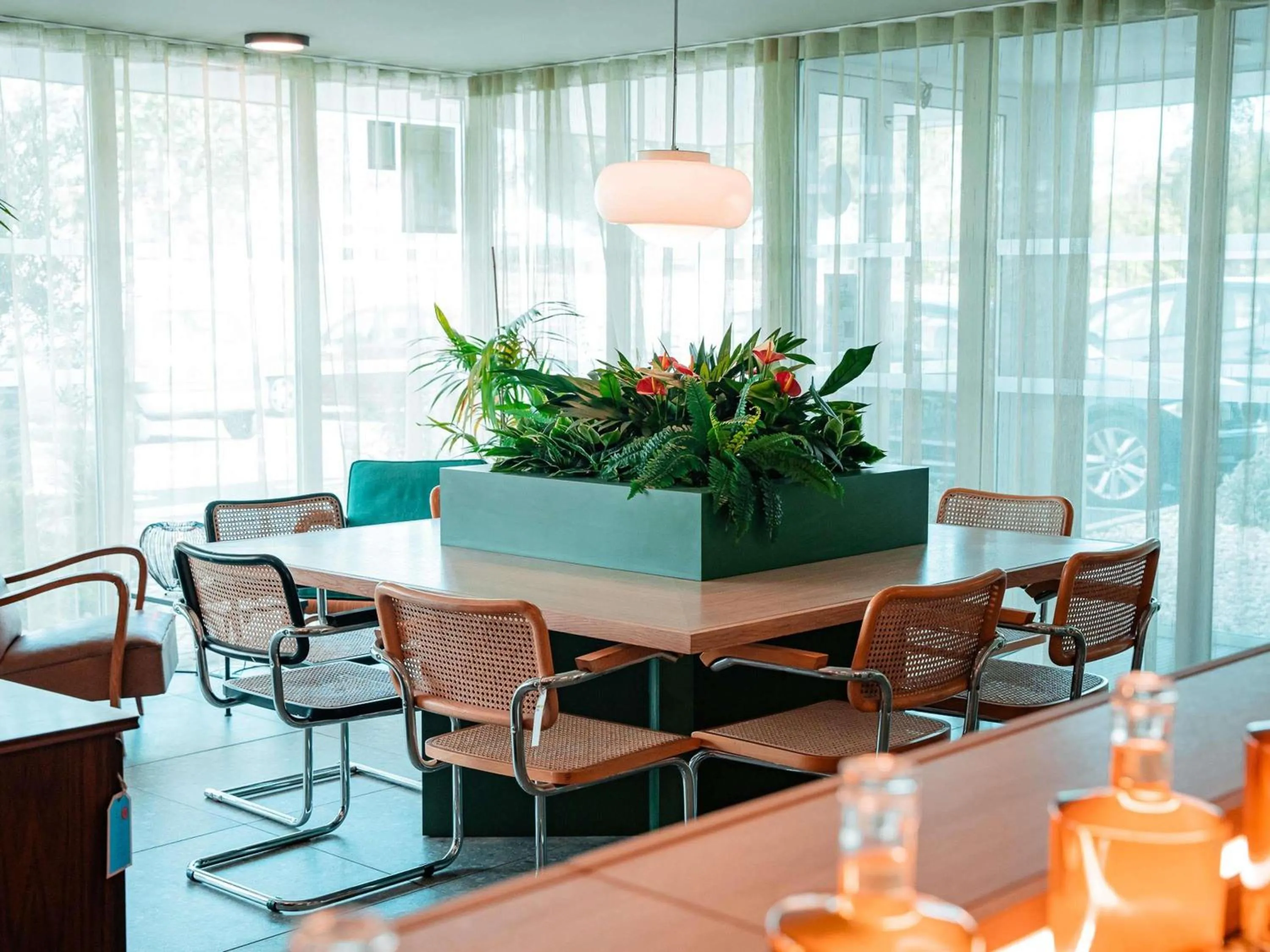 Property building in Greet hôtel Montpellier Aéroport Parc des Expos