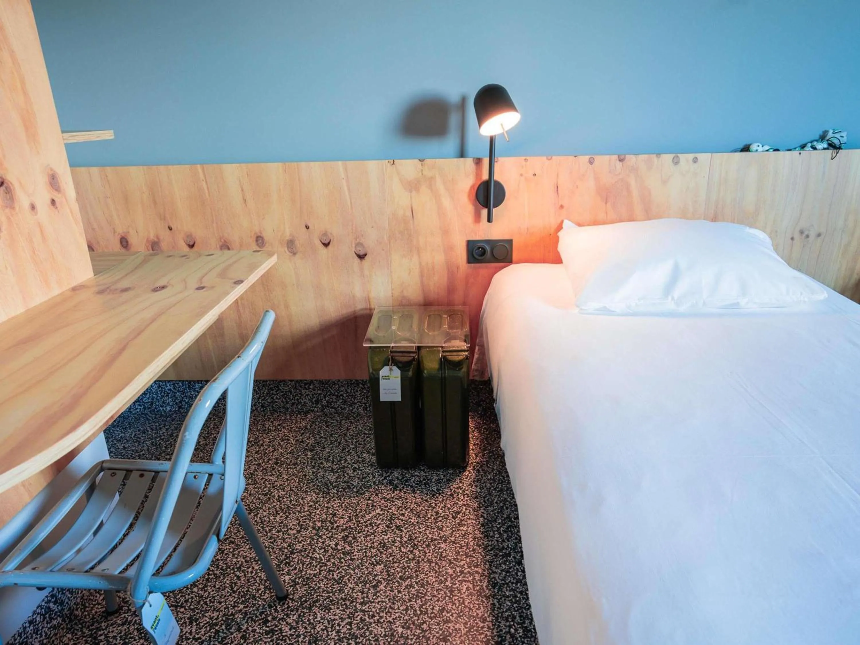 Bedroom, Bed in Greet hôtel Montpellier Aéroport Parc des Expos