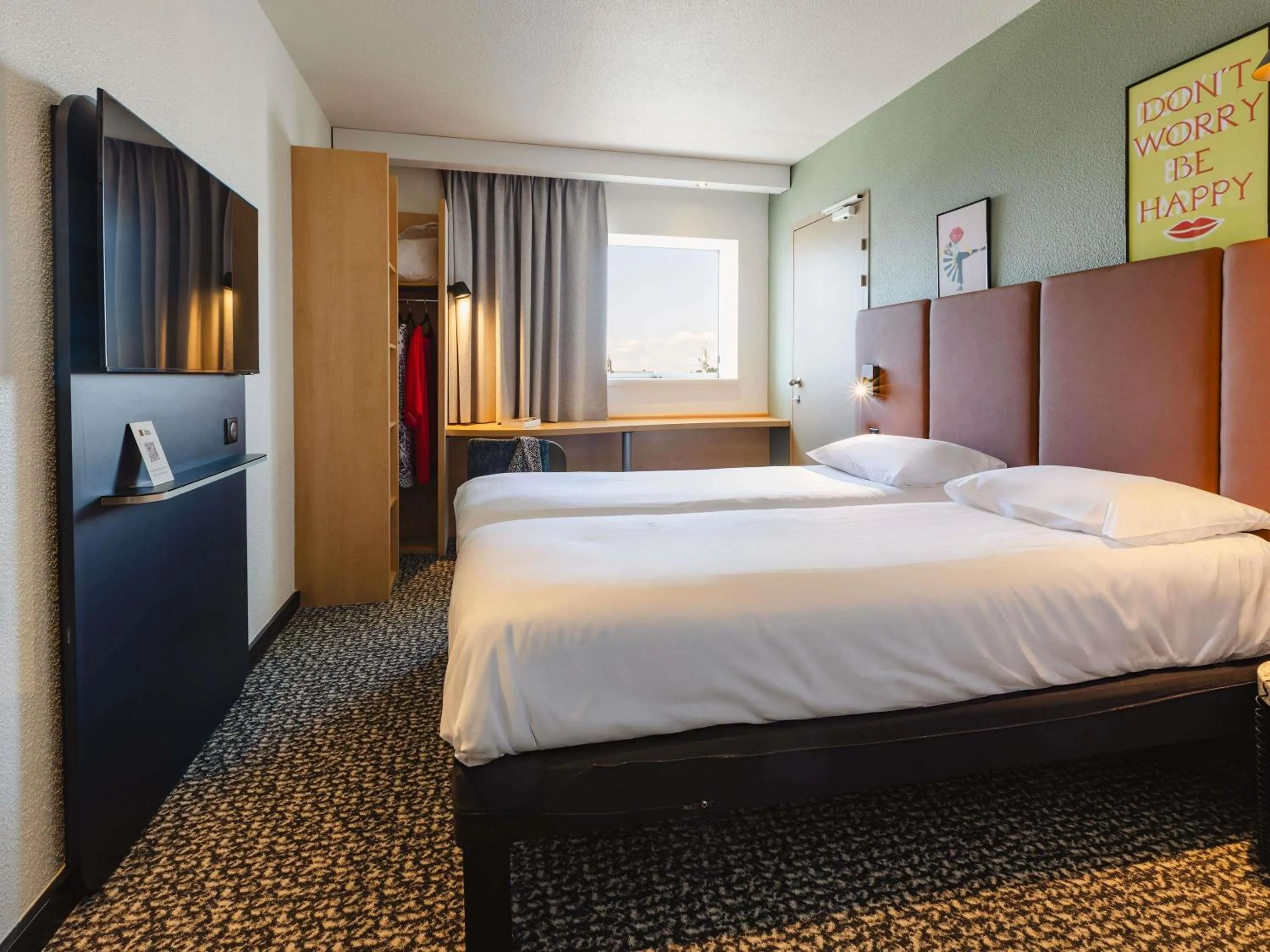 Bedroom, Bed in Hotel ibis Rennes Centre Gare Sud