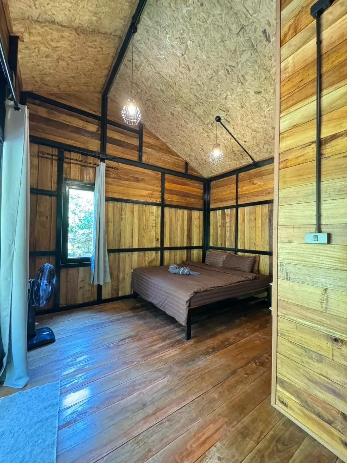 Double Room with Garden View with Fan in Kohmook Nurse House Double Room with Garden View with Fan in Kohmook Nurse House