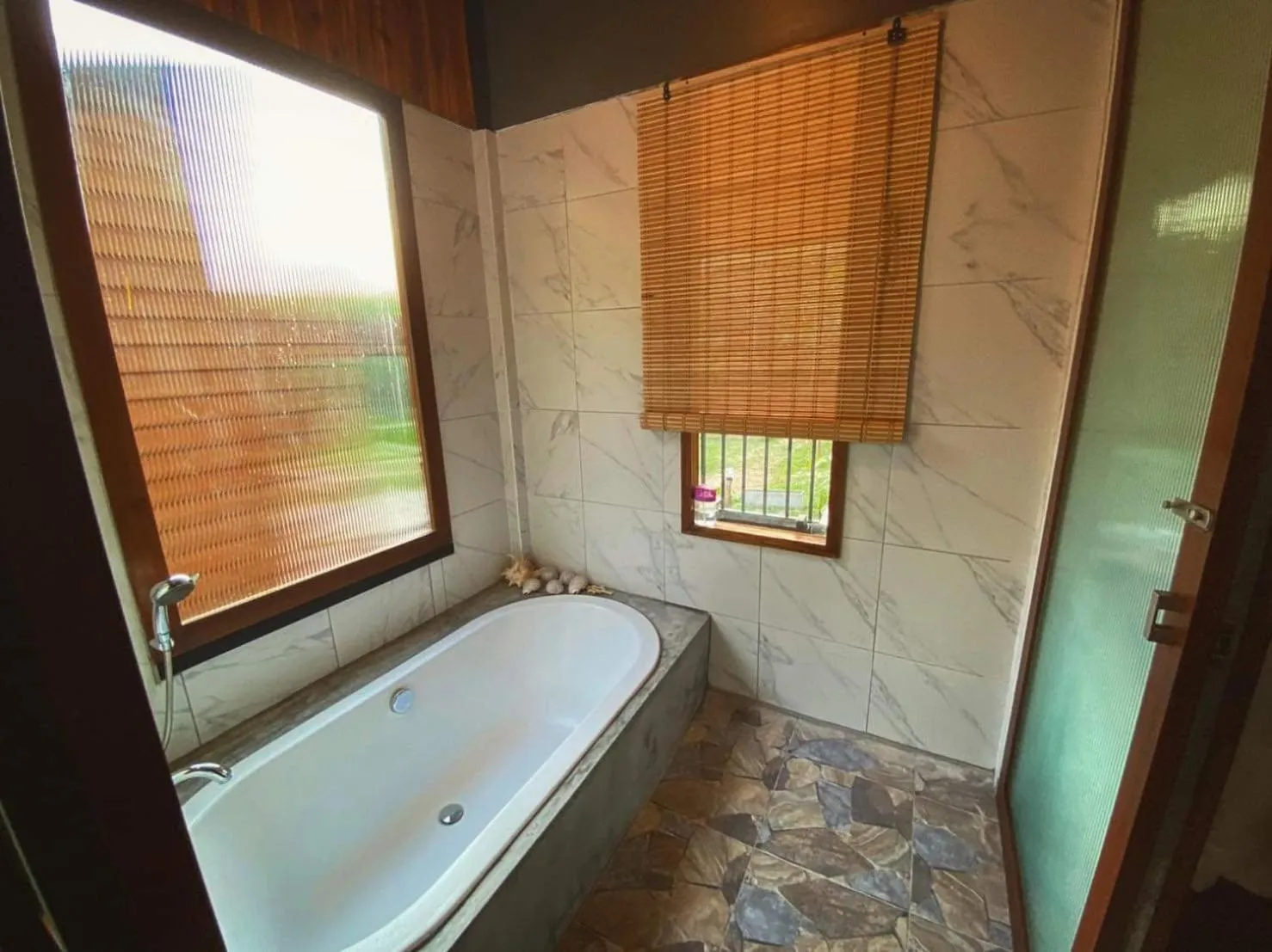 Bathroom in Kohmook Nurse House