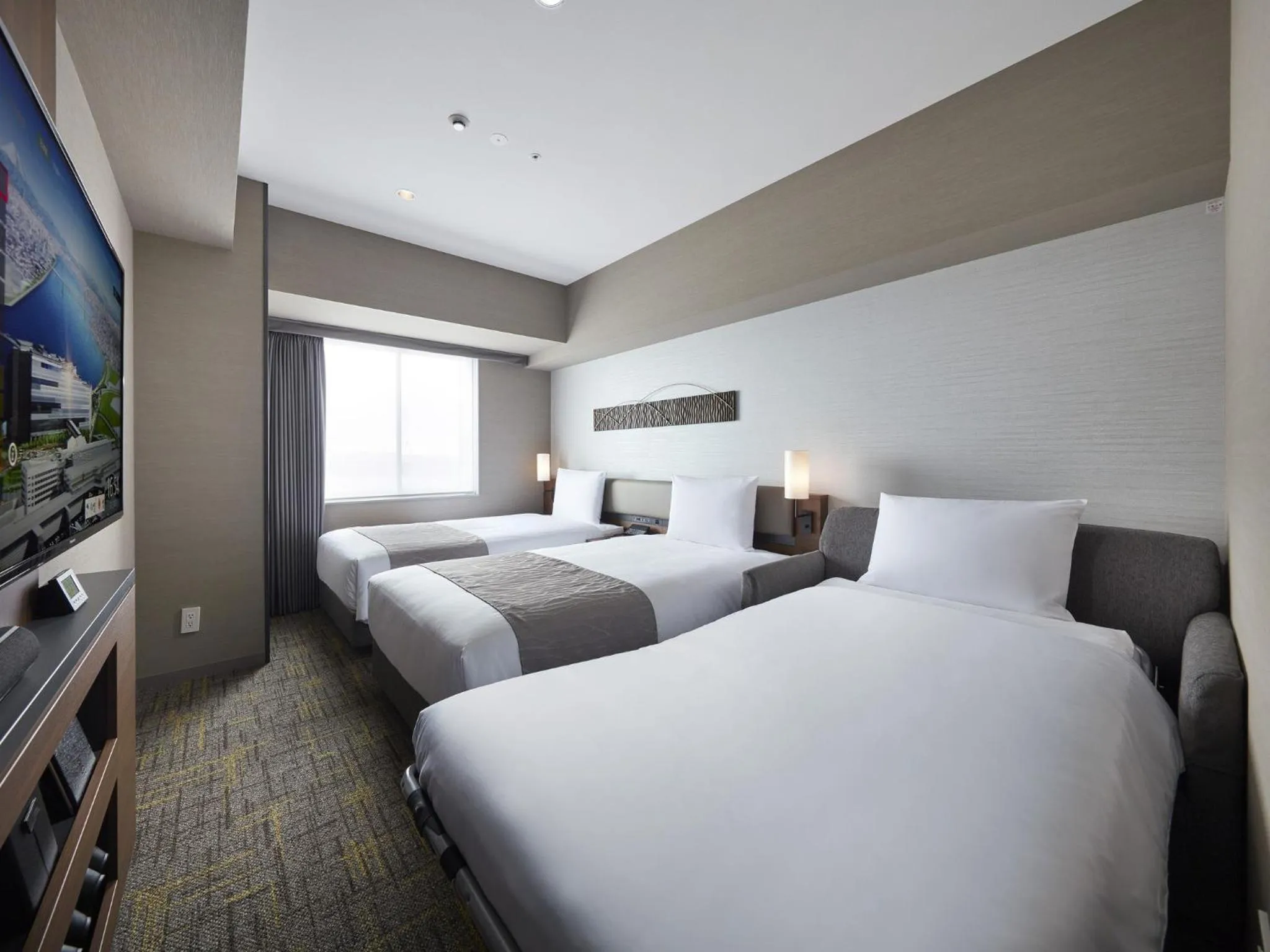 Photo of the whole room, Bed in Villa Fontaine Grand Haneda Airport