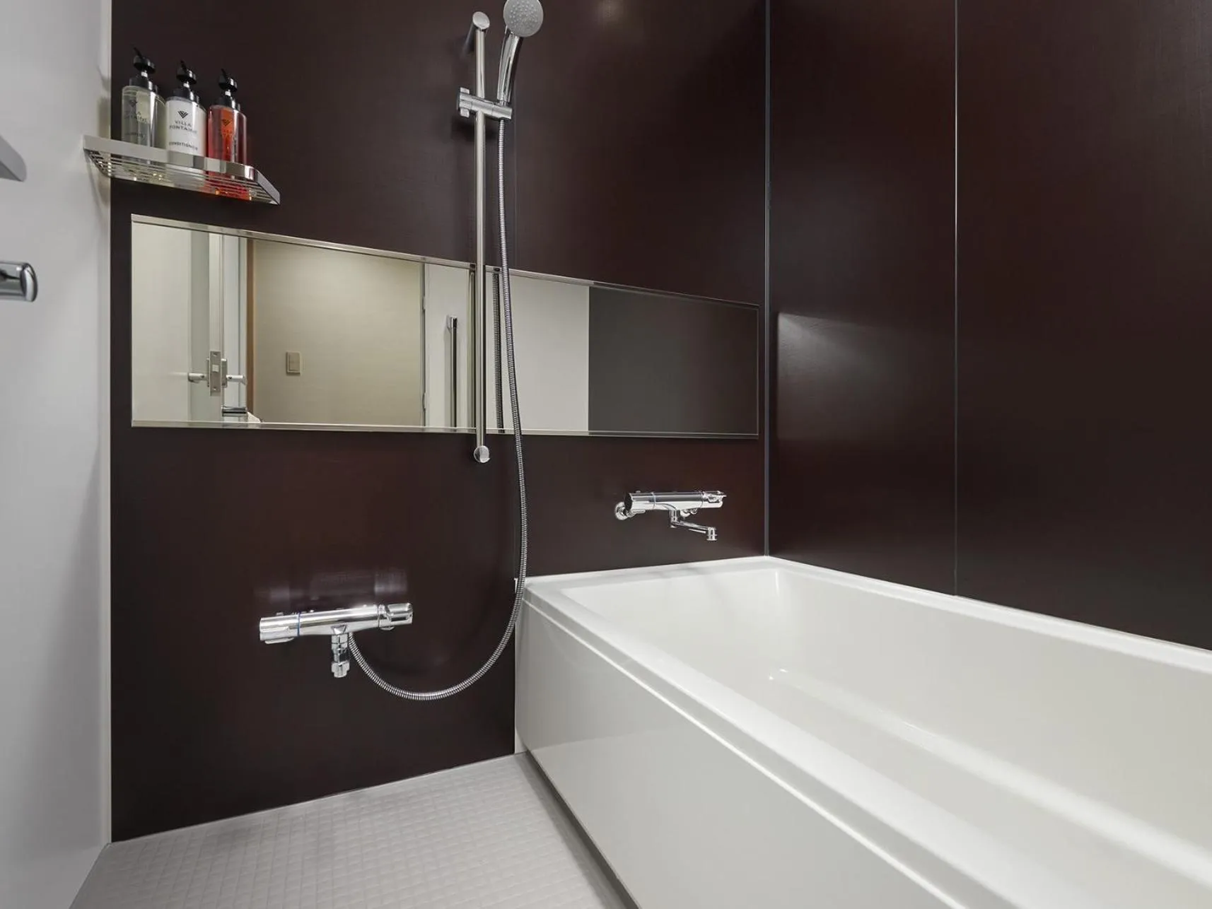 Bathroom in Villa Fontaine Grand Haneda Airport