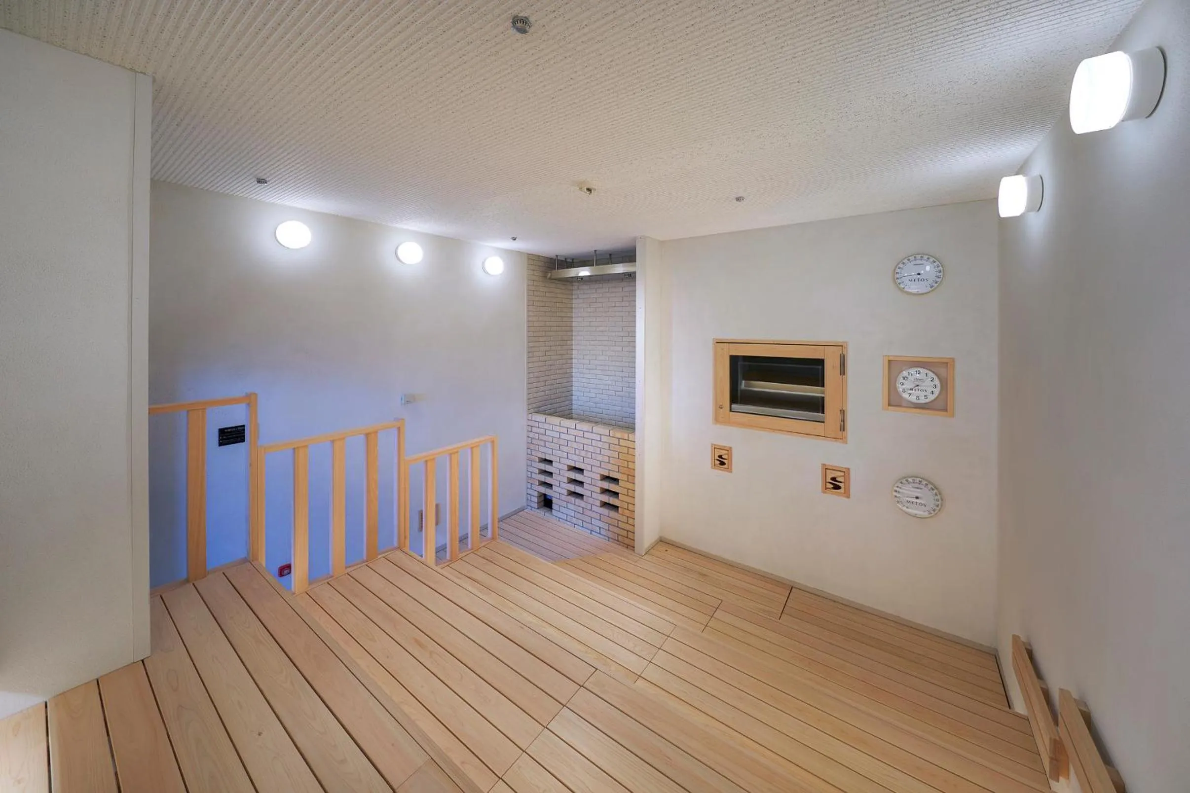 Sauna in Villa Fontaine Grand Haneda Airport