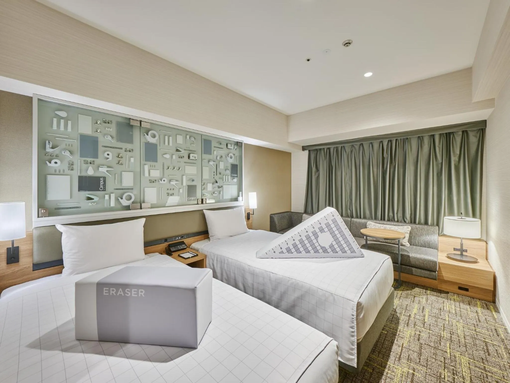 Bed in Villa Fontaine Grand Haneda Airport