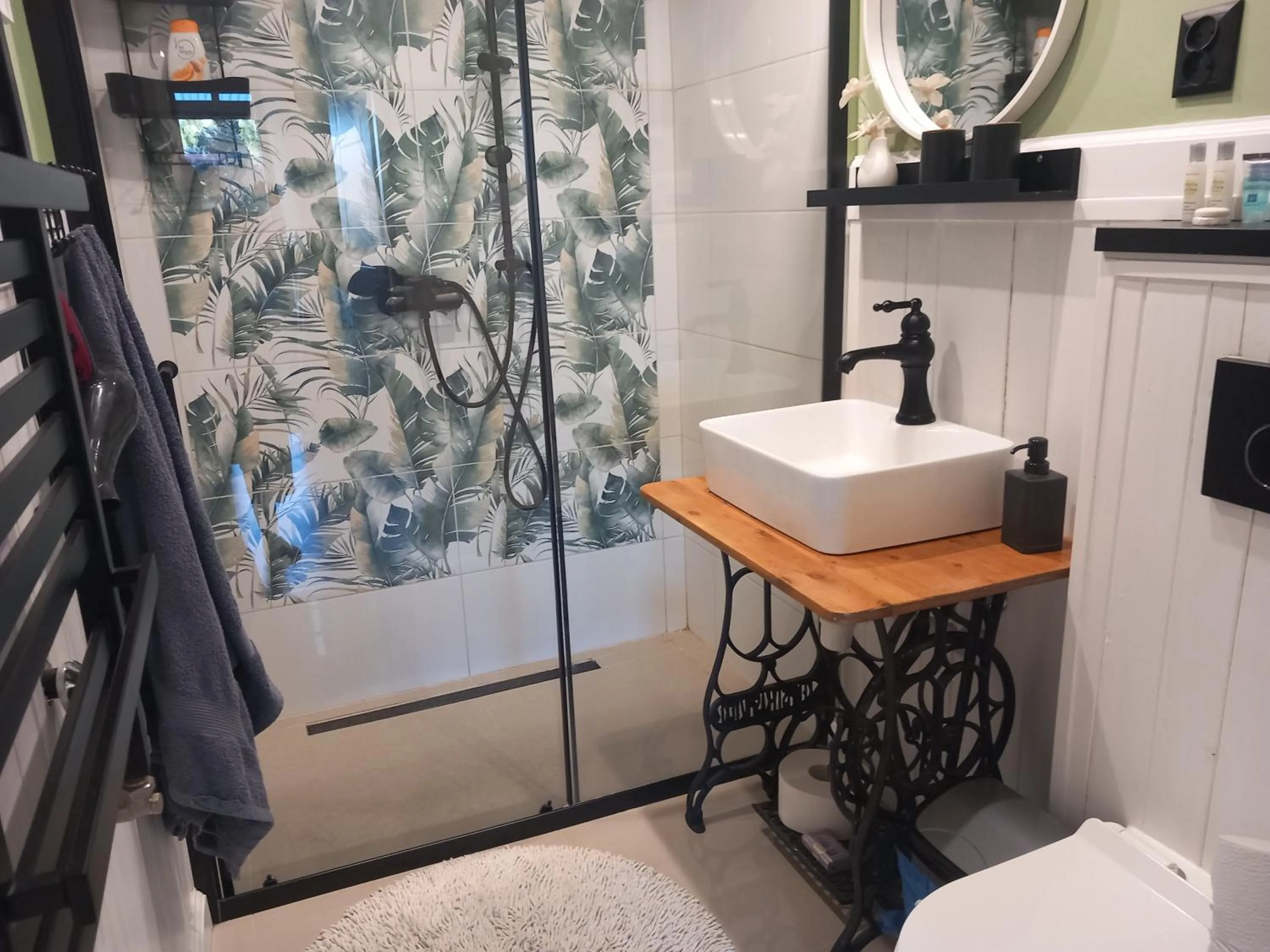 Bathroom in Dom z Sauną i Jacuzzi- na wyłączność lub pokoje