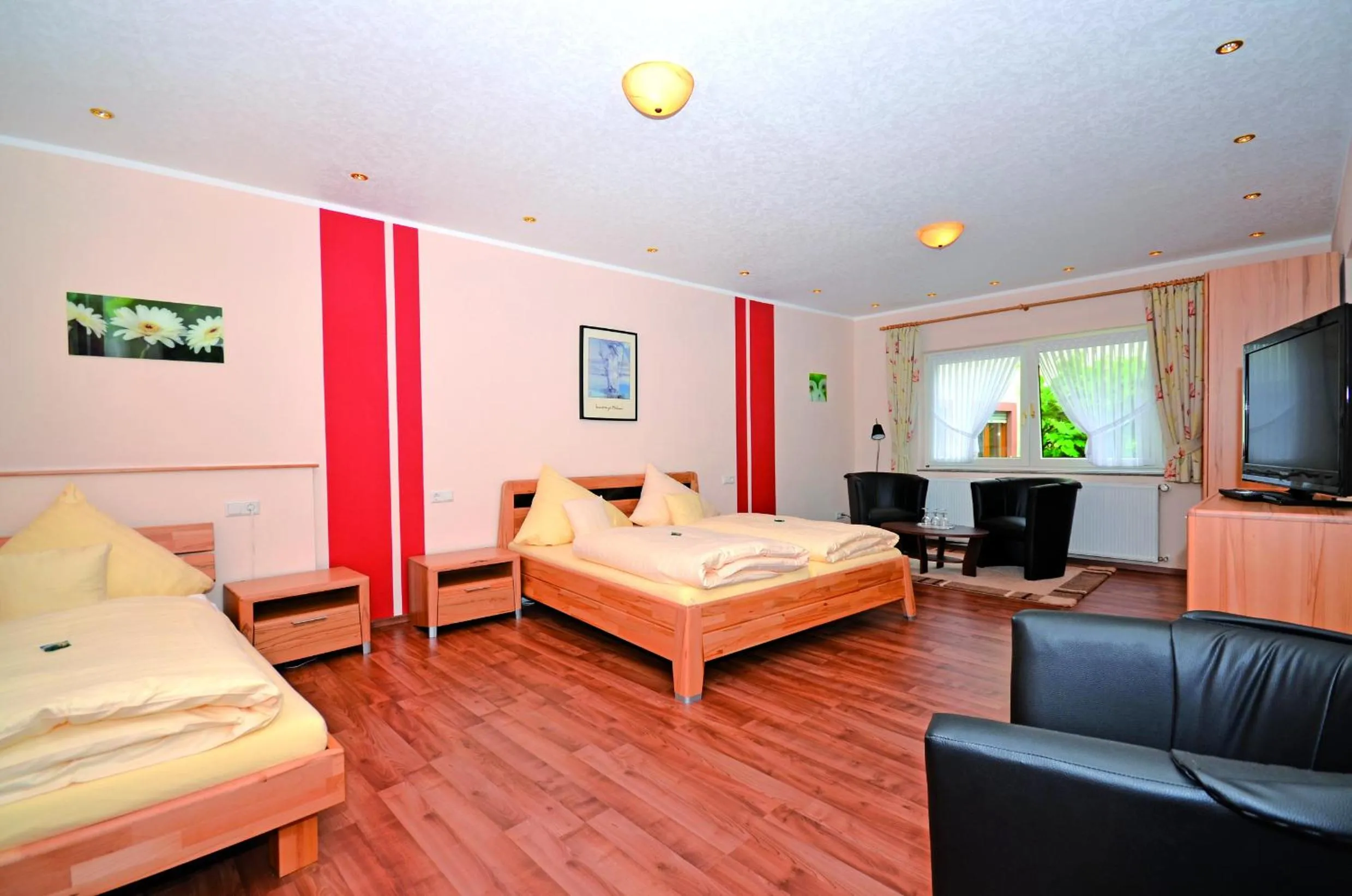 Bedroom in Hotel Gästehaus auf der Lay