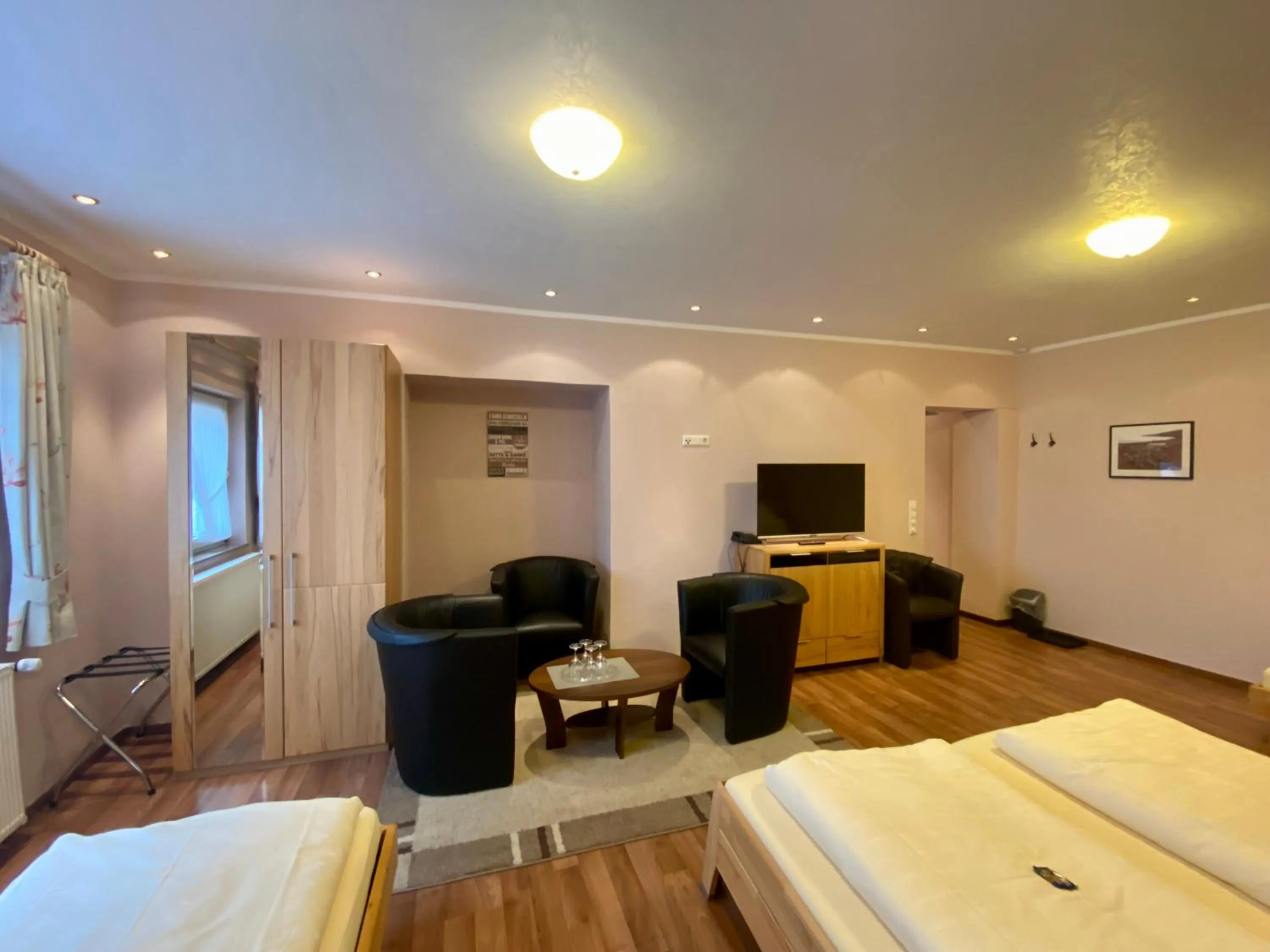 Bedroom in Hotel Gästehaus auf der Lay