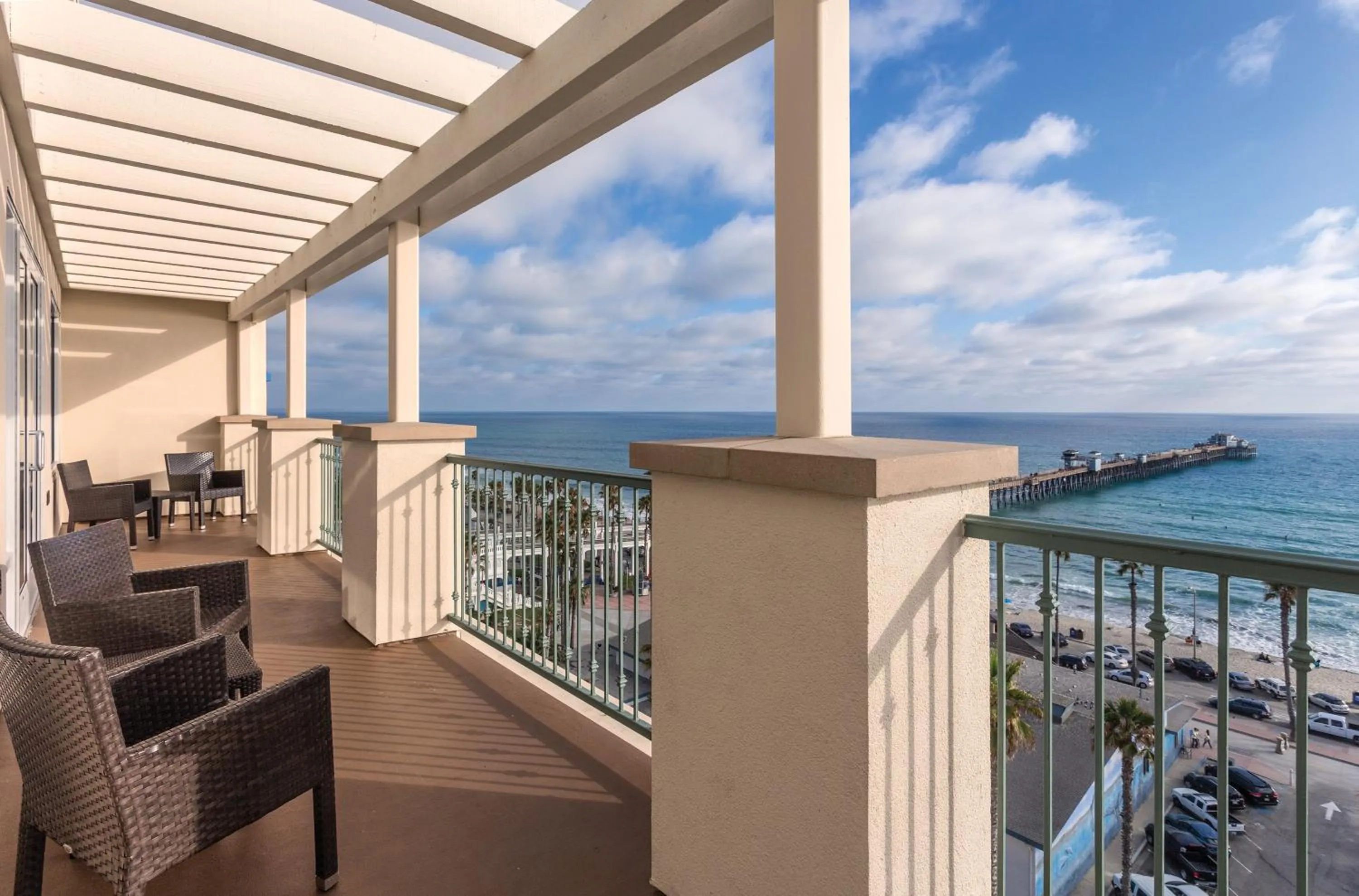 Property building in Club Wyndham Oceanside Pier Resort