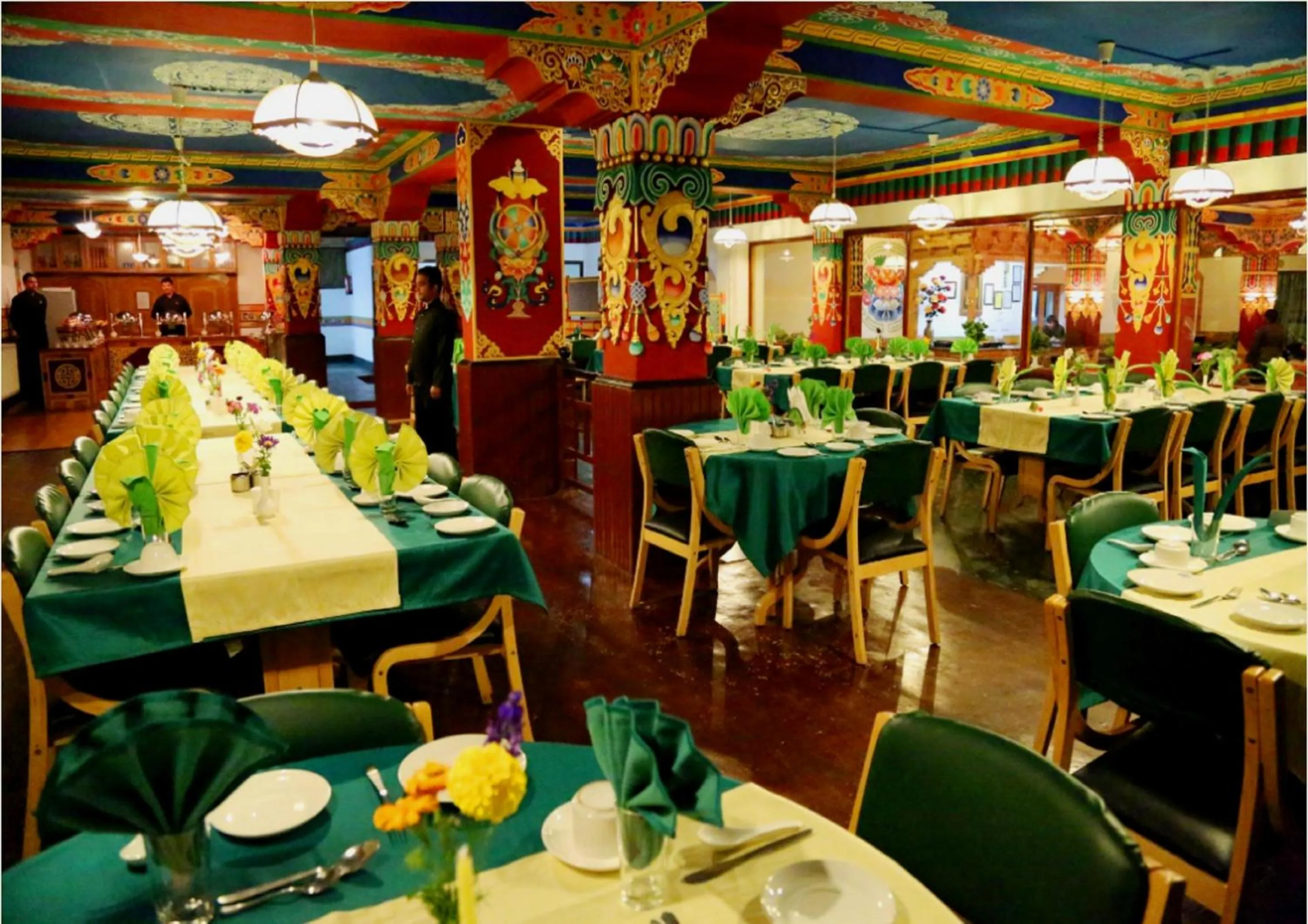 Restaurant/places to eat in Hotel Shangrila - Leh