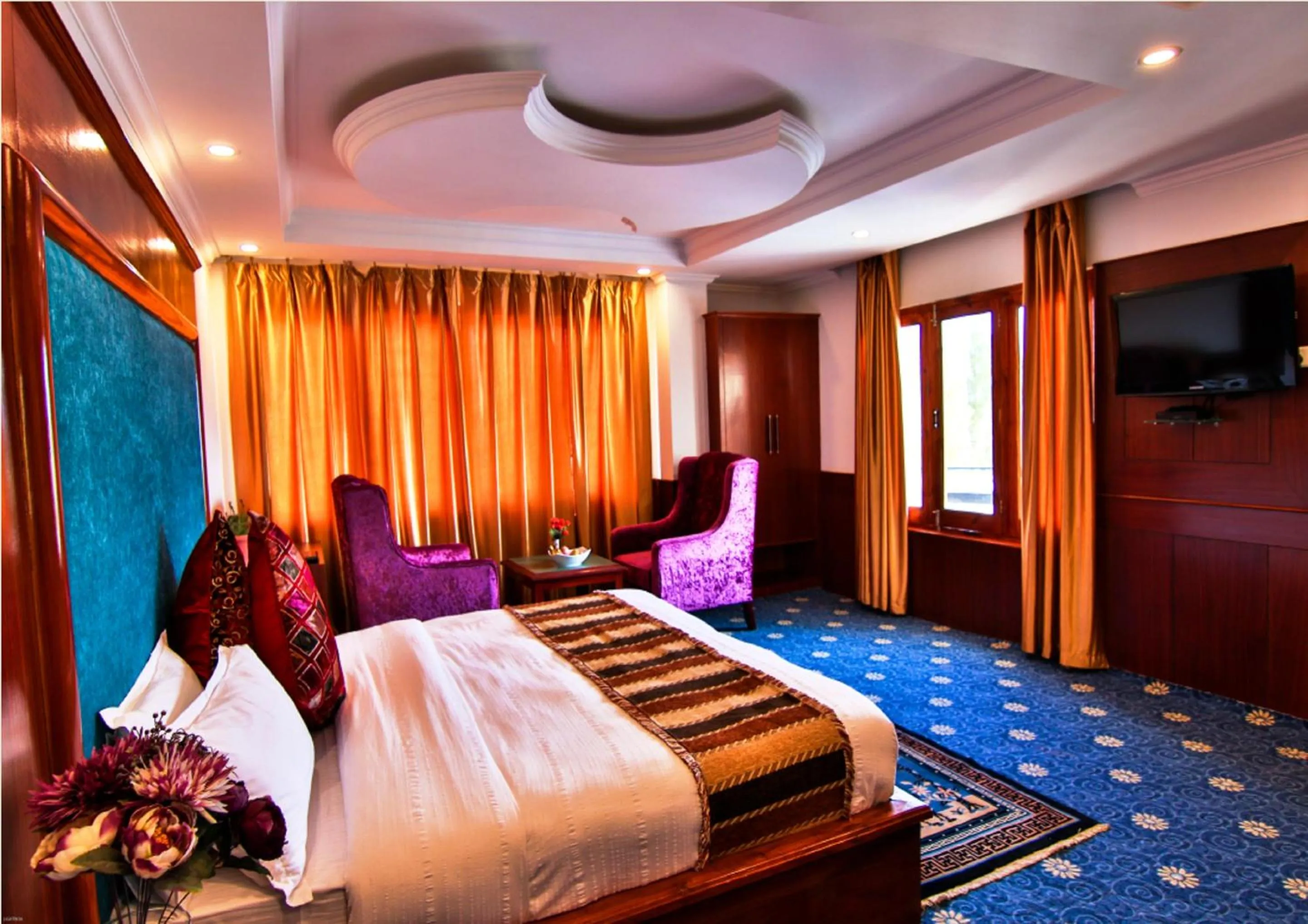 Bed in Hotel Shangrila - Leh