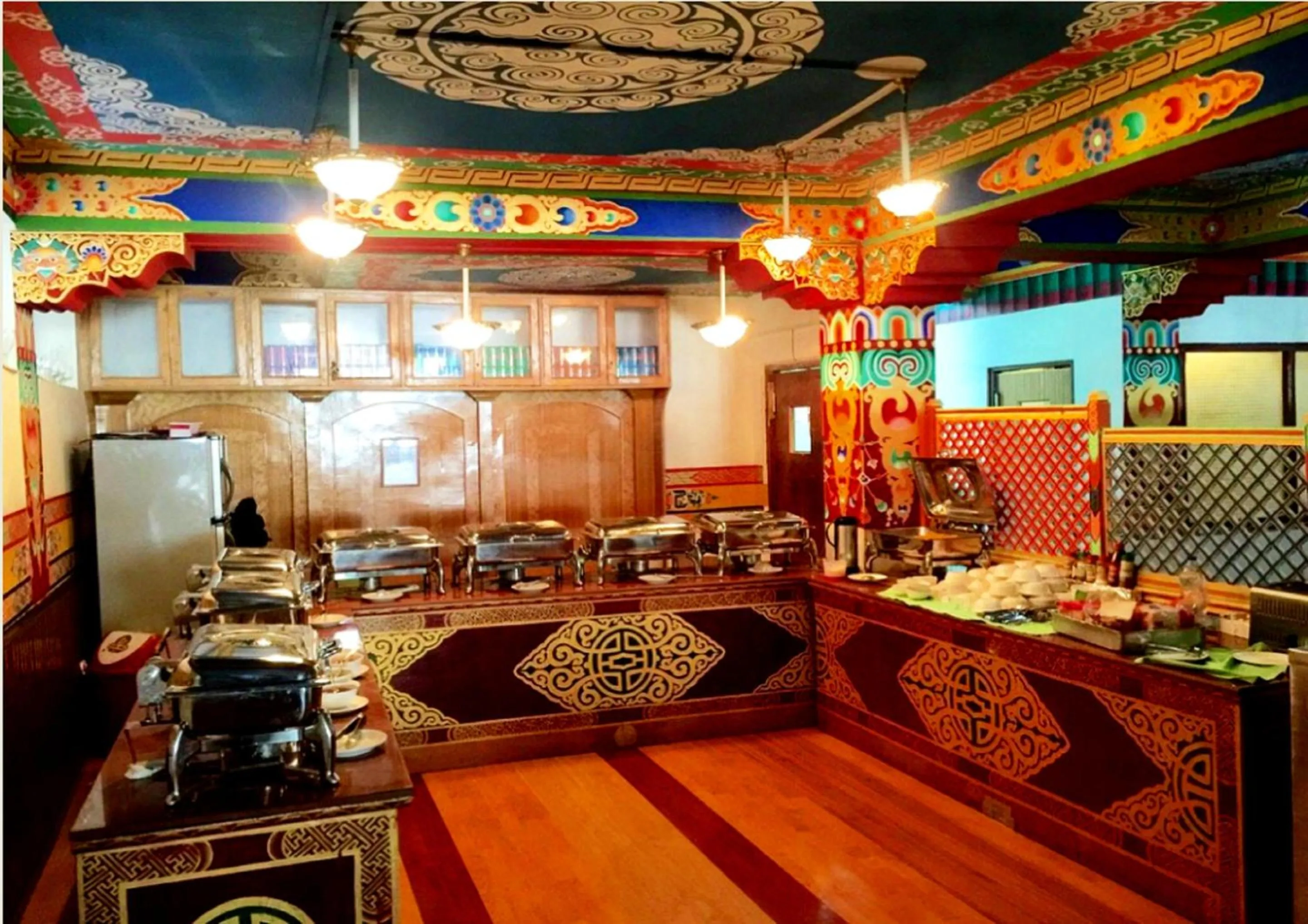 Breakfast in Hotel Shangrila - Leh