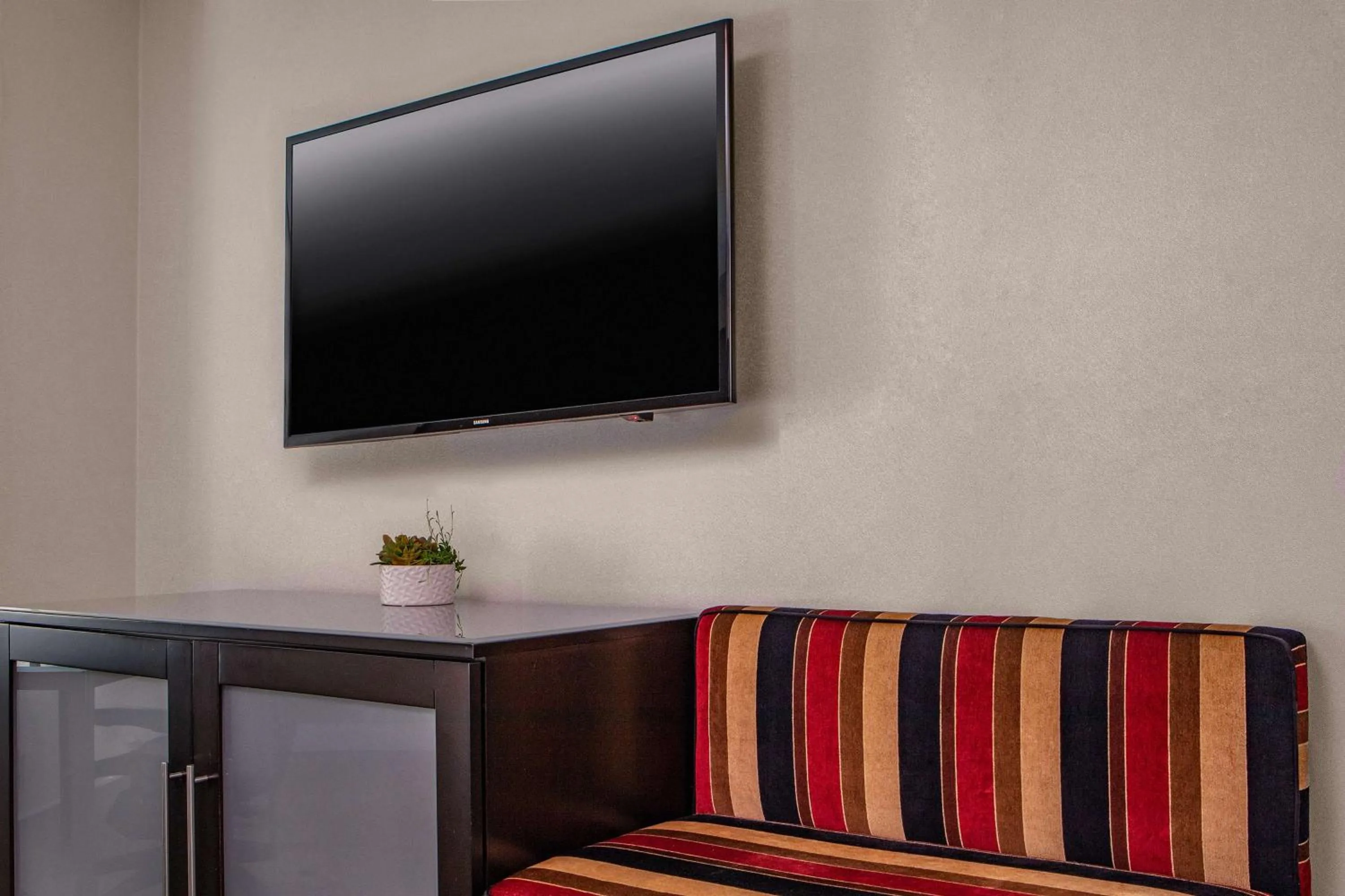 Bedroom in The Royal Sonesta Boston