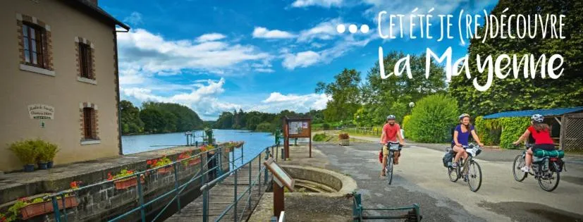 Nearby landmark in Au Pigeon Blanc