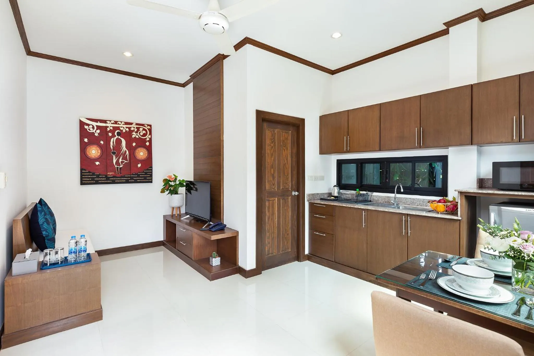 Kitchen or kitchenette in Lady Naya Villas - SHA Extra Plus