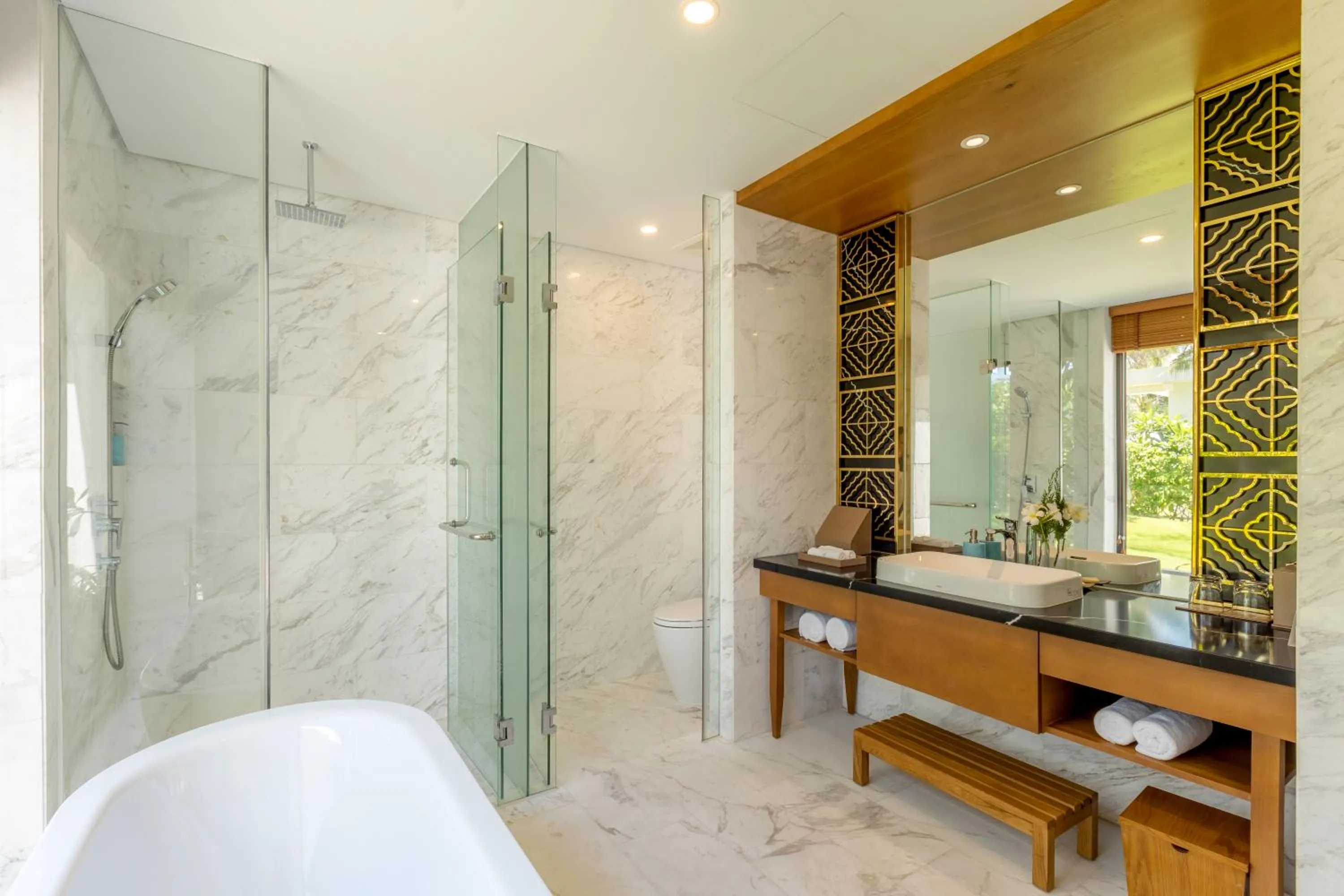 Shower in Selectum Noa Resort Cam Ranh