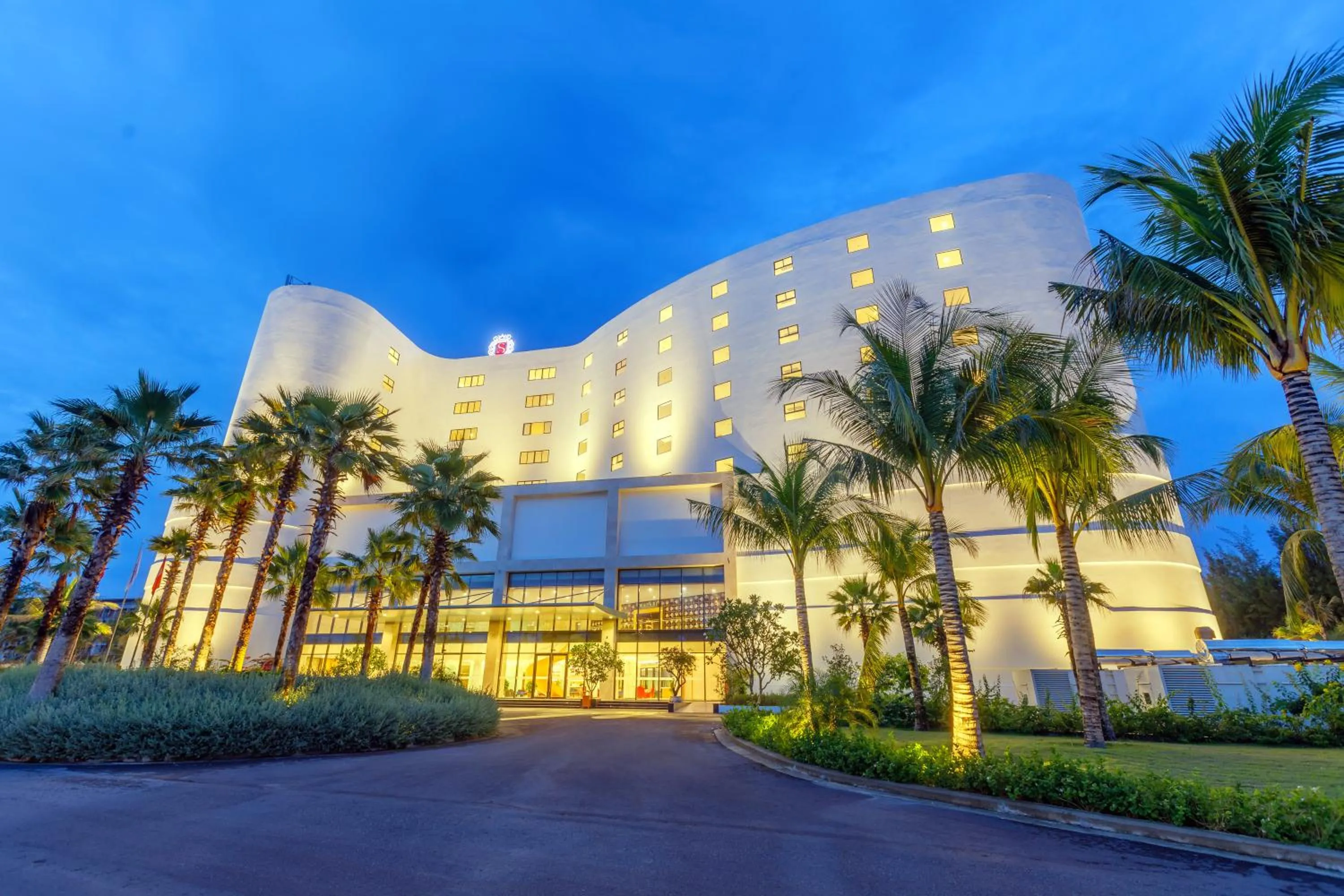 Property building in Selectum Noa Resort Cam Ranh