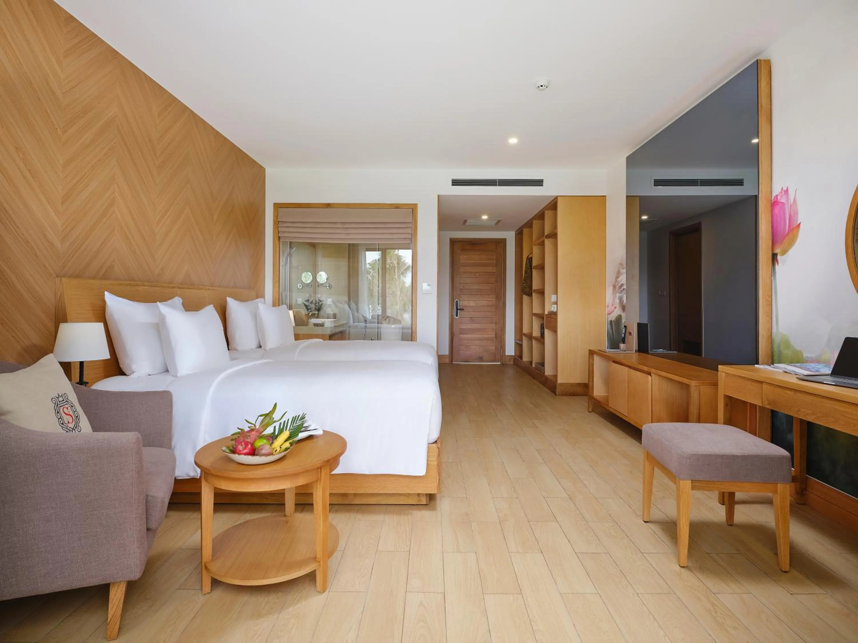 TV and multimedia, Bed in Selectum Noa Resort Cam Ranh