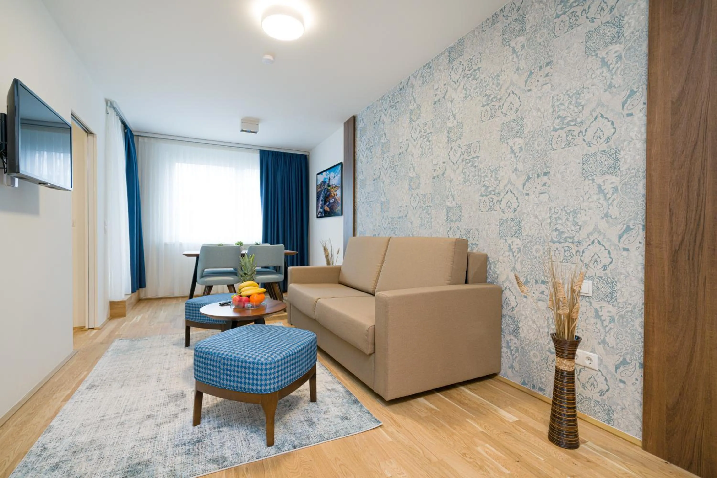 Communal lounge/ TV room in MyApartments Vienna