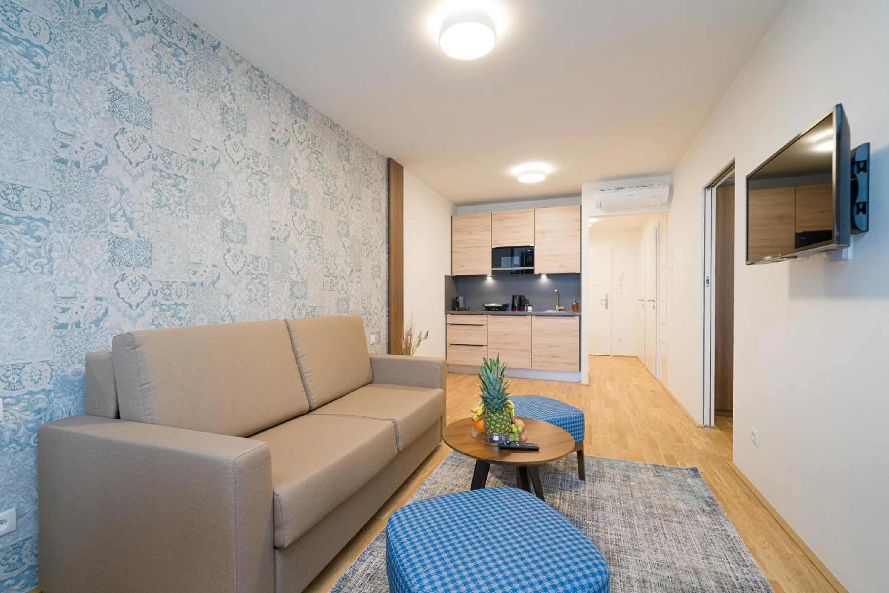 Communal lounge/ TV room in MyApartments Vienna