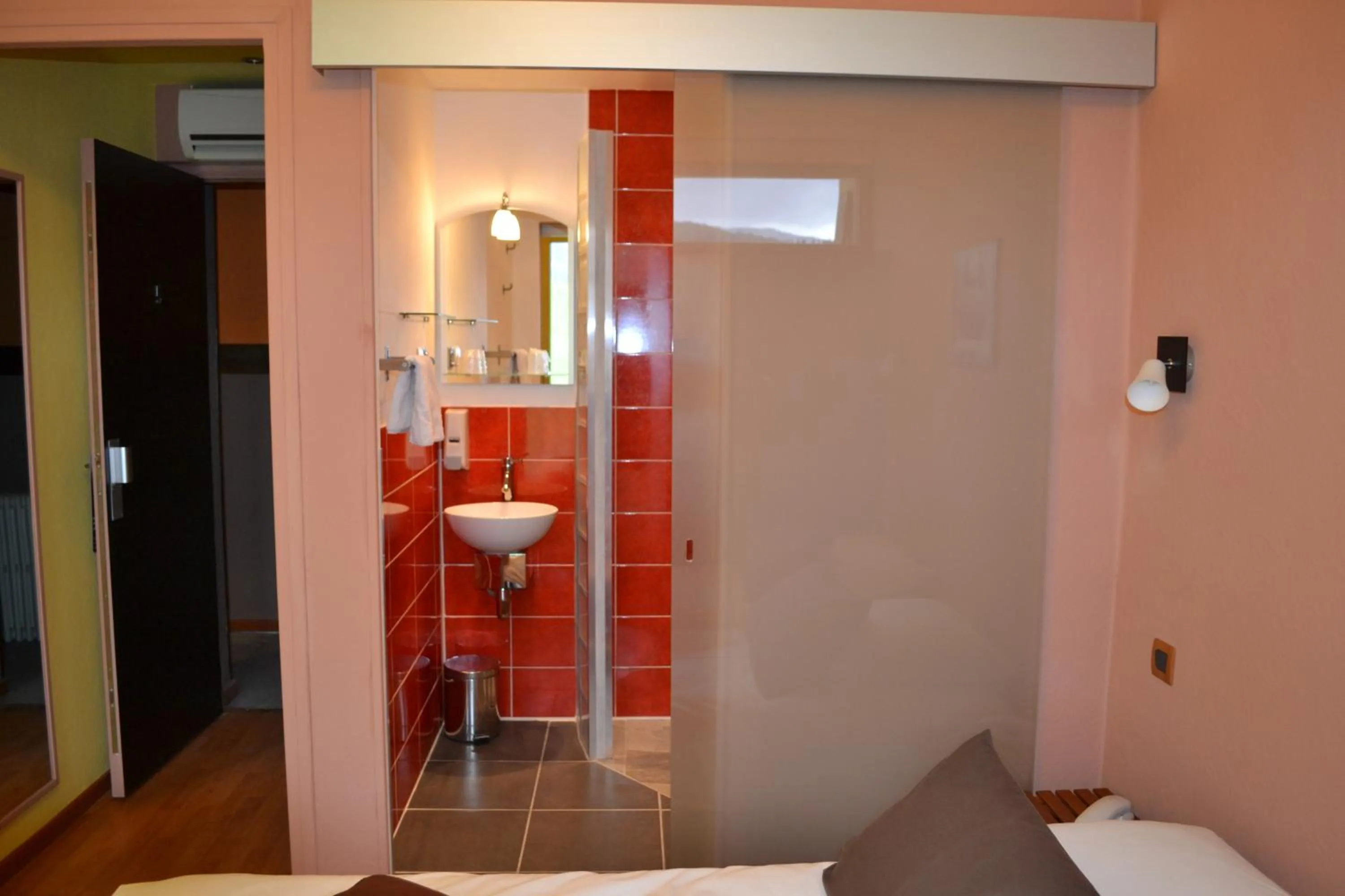 Bathroom in La Tour du Loup