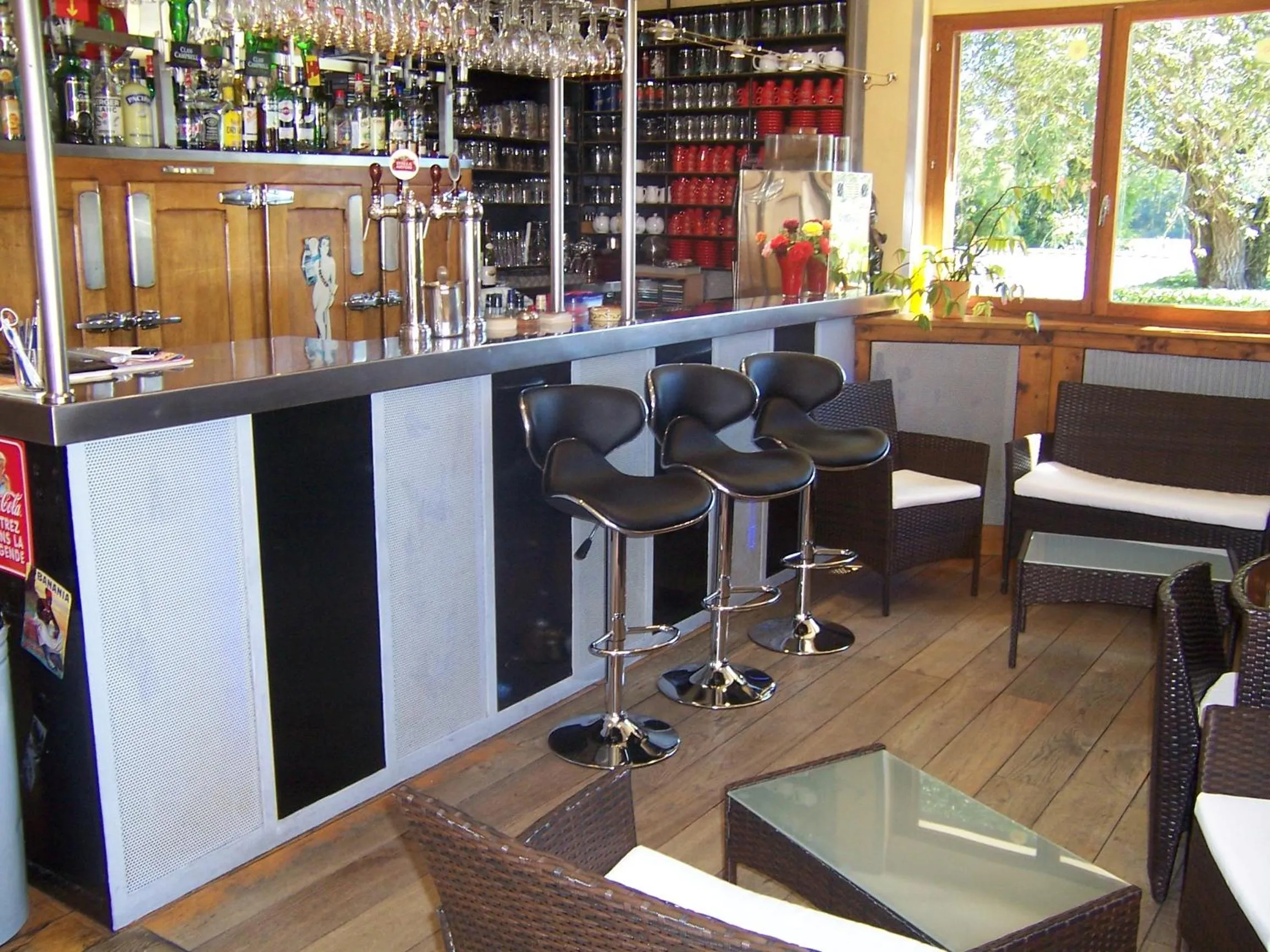 Lounge or bar, Lounge/Bar in La Tour du Loup