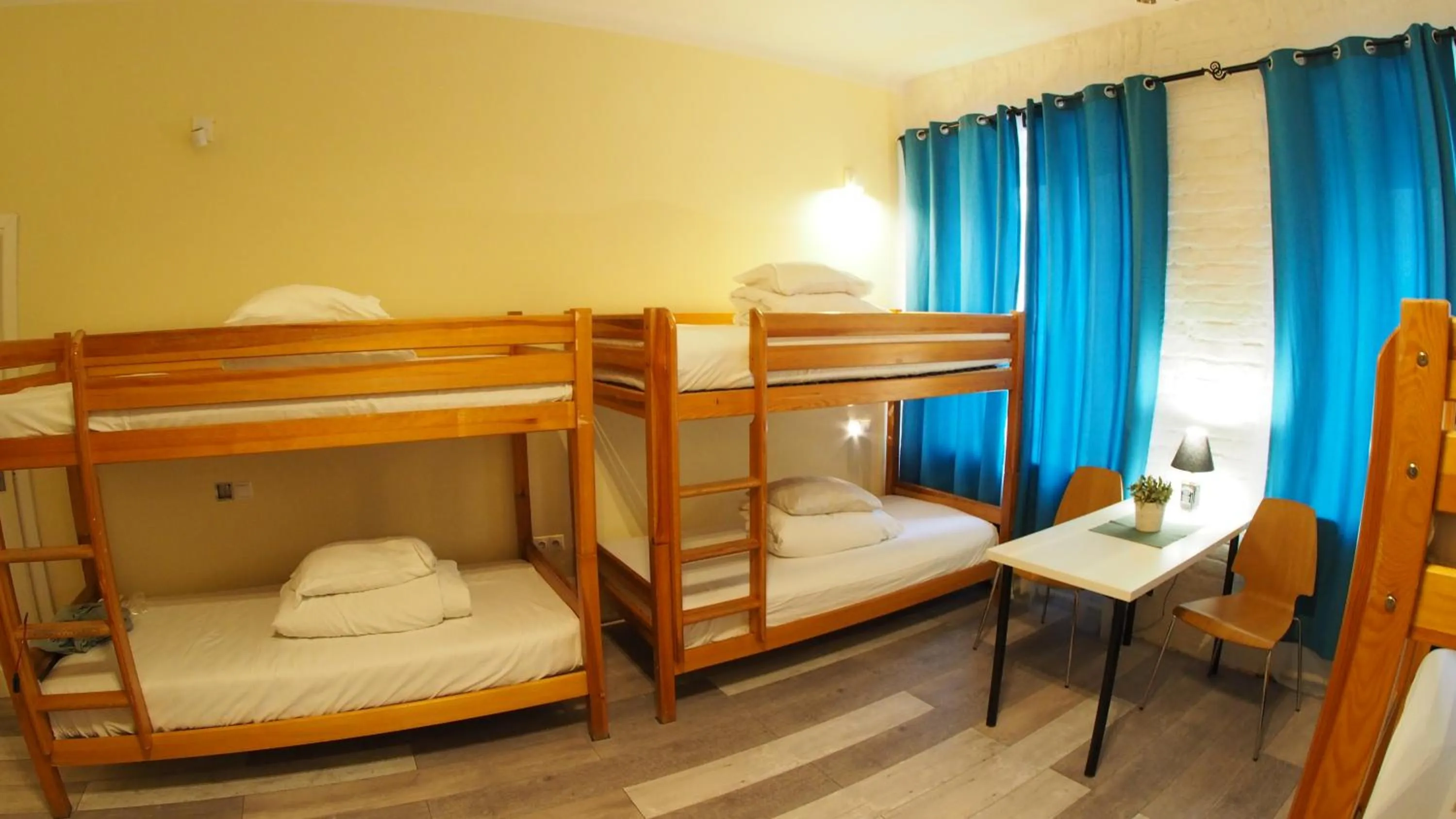 Bed in Chmielna 5 Rooms & Apartments