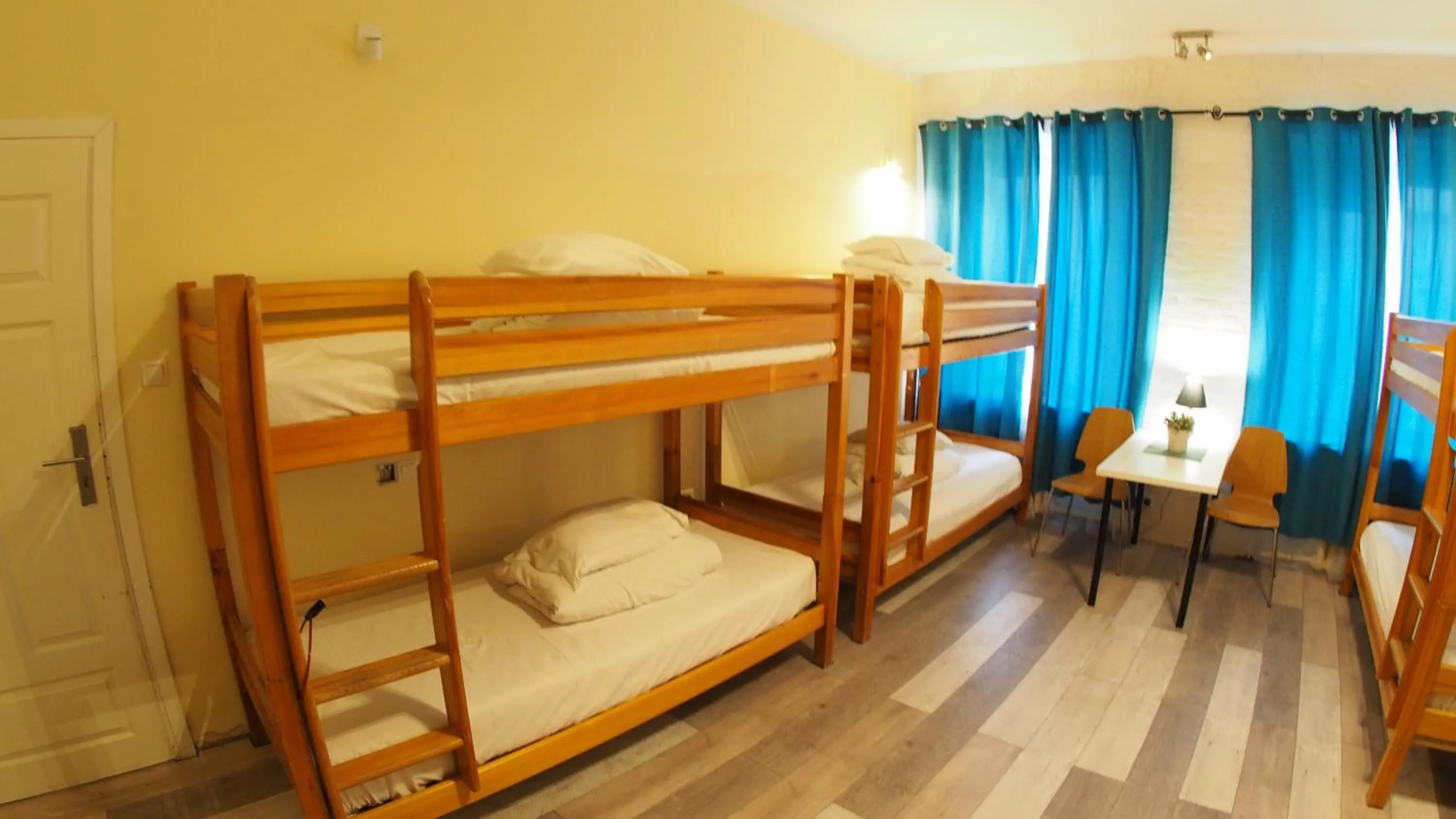 Photo of the whole room, Bed in Chmielna 5 Rooms & Apartments