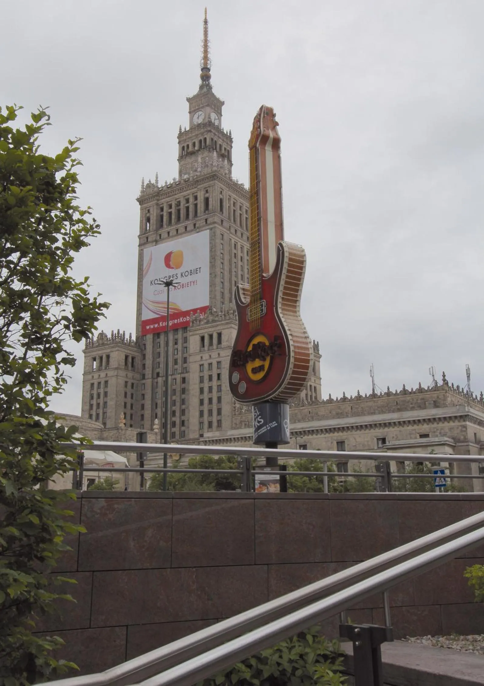 Nearby landmark in Chmielna 5 Rooms & Apartments