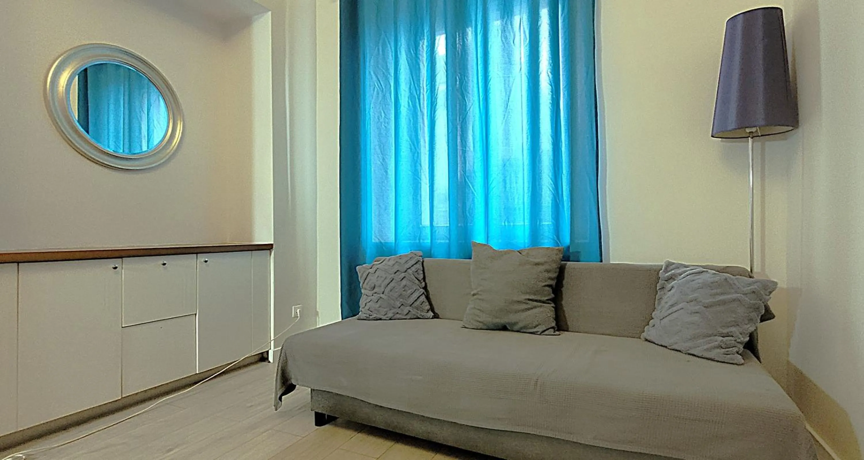 Bed in Chmielna 5 Rooms & Apartments