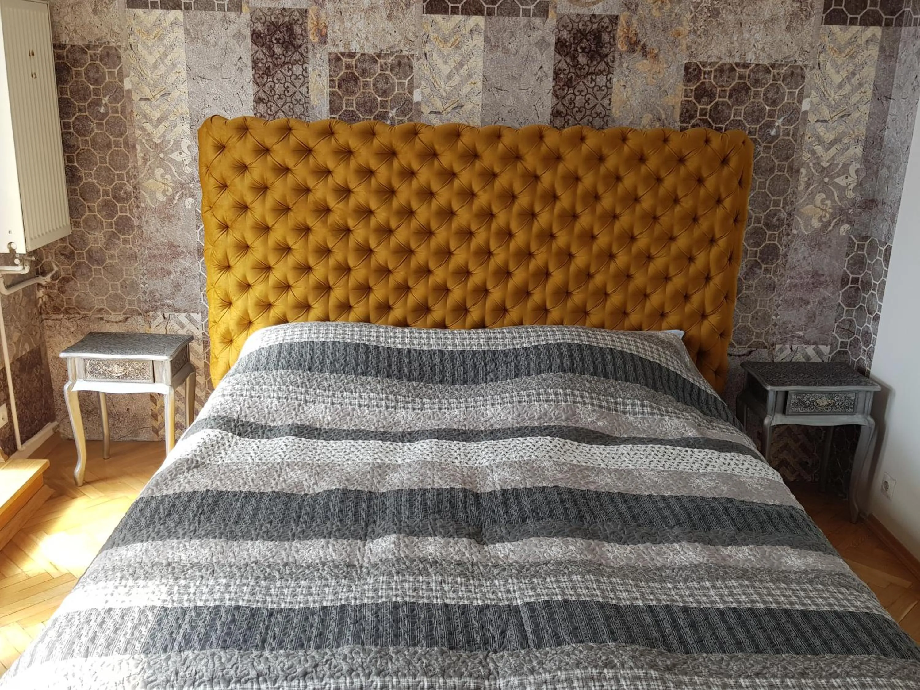 Bed in Chmielna 5 Rooms & Apartments