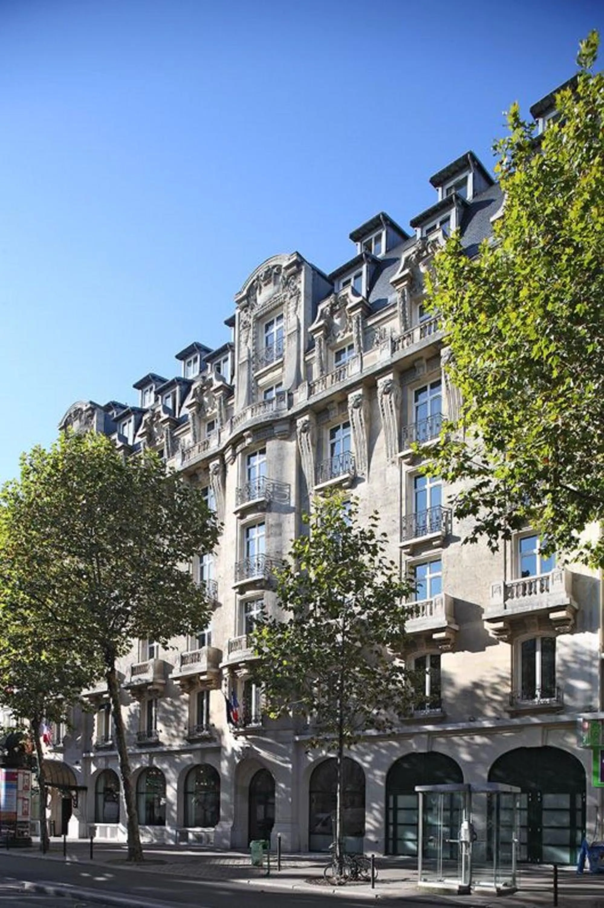 Property building in Holiday Inn Paris - Gare de Lyon Bastille by IHG