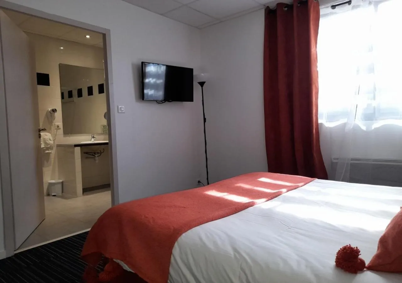 Bed in Les Jardins de L'Ocean - Climatisé