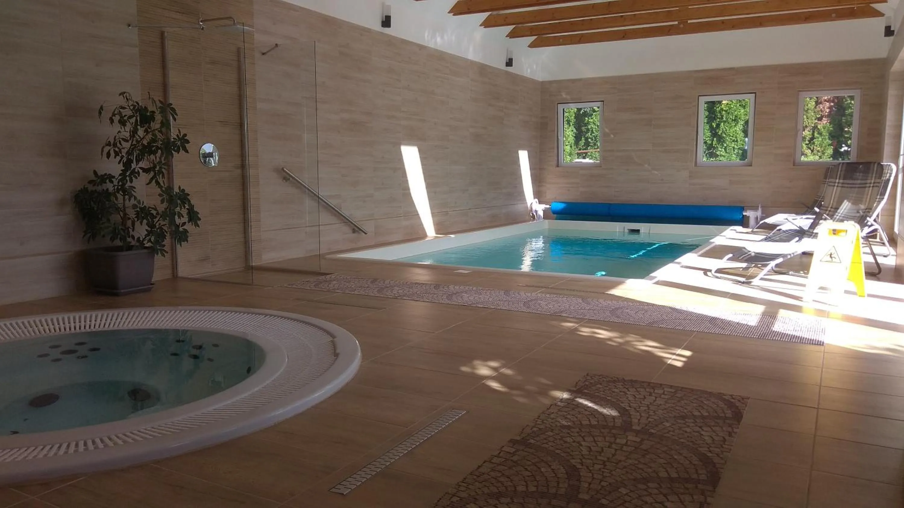 Massage in Nádas Pihenőpark