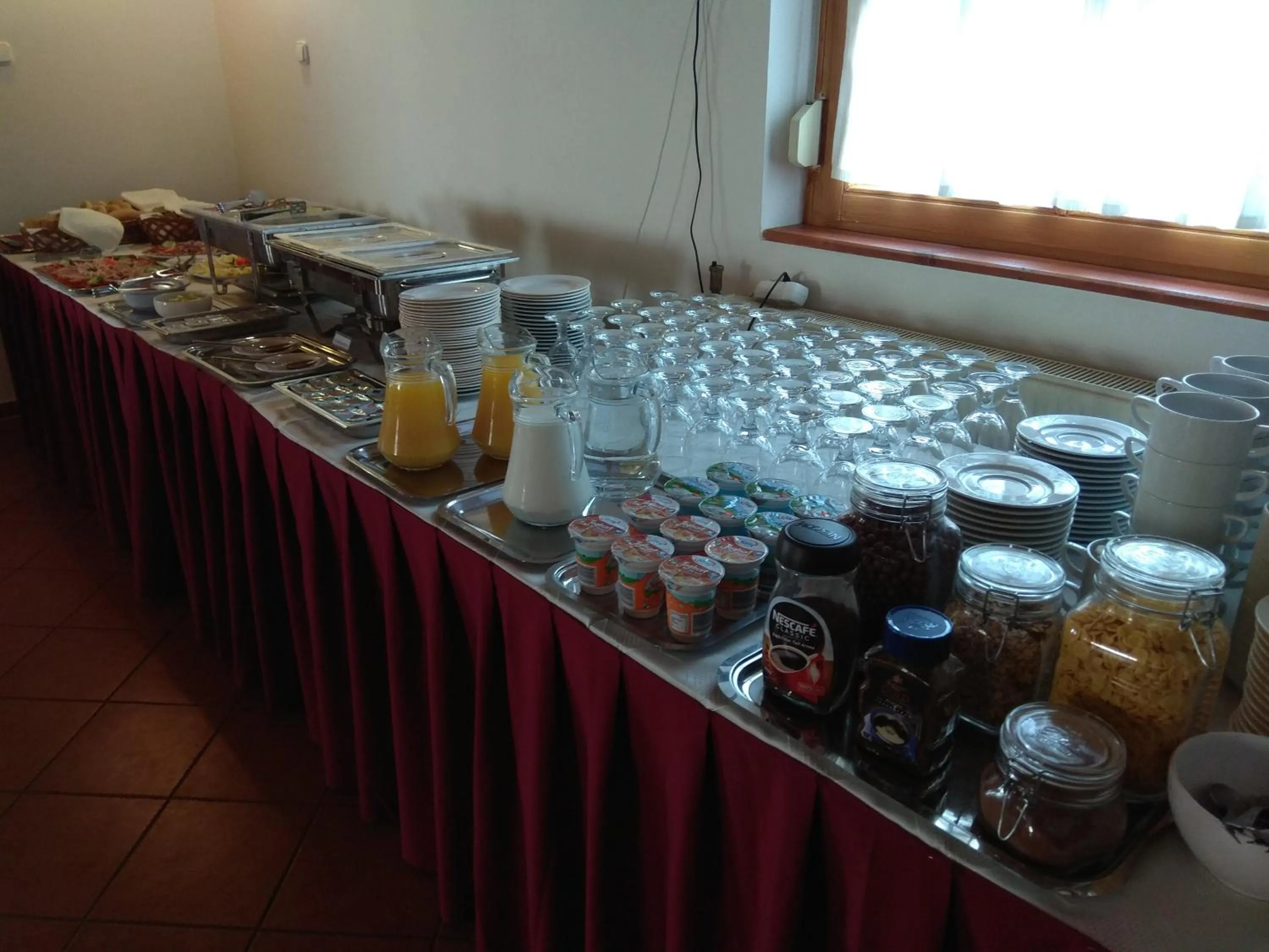 Food and drinks in Nádas Pihenőpark