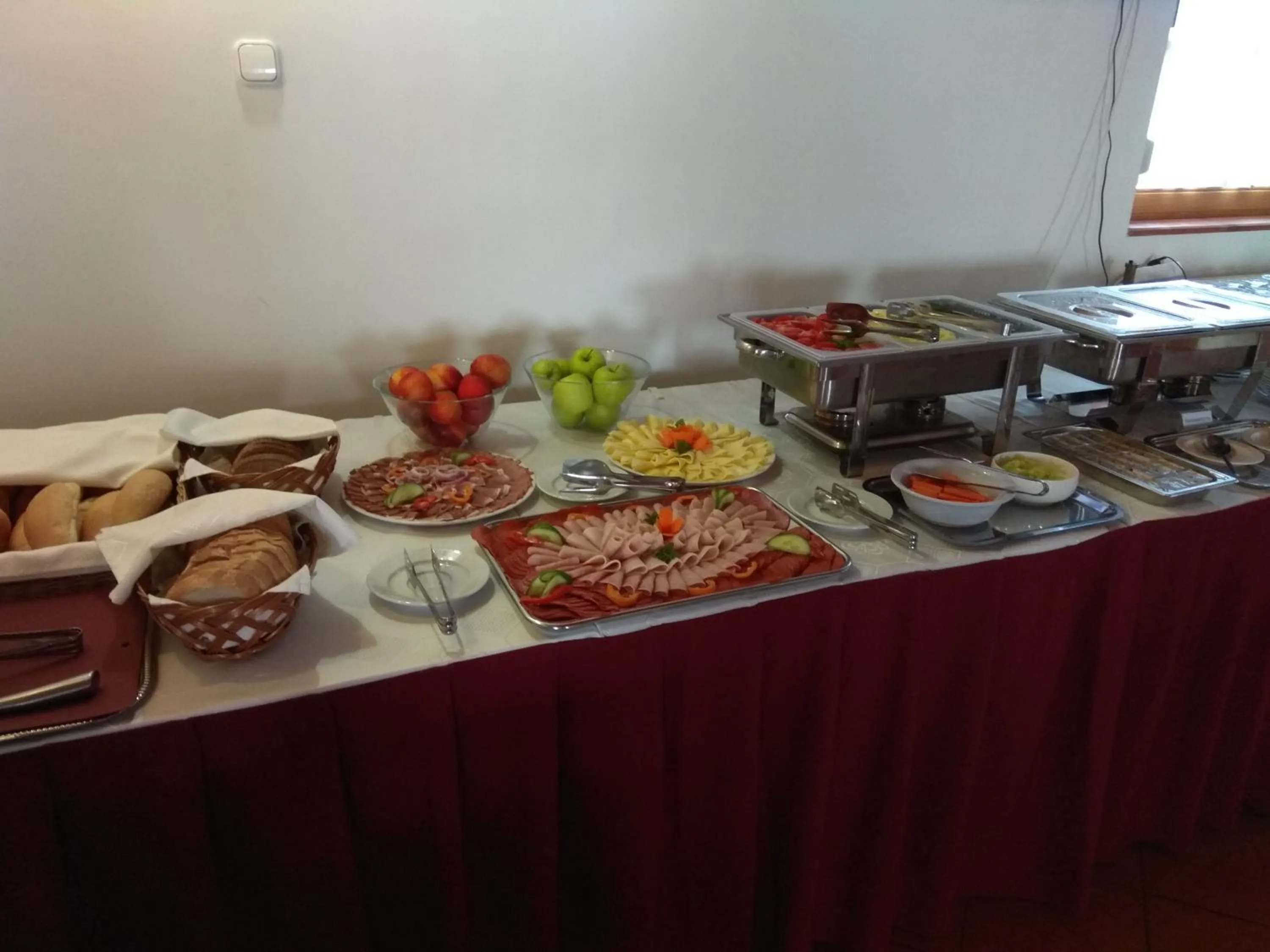 Food and drinks in Nádas Pihenőpark