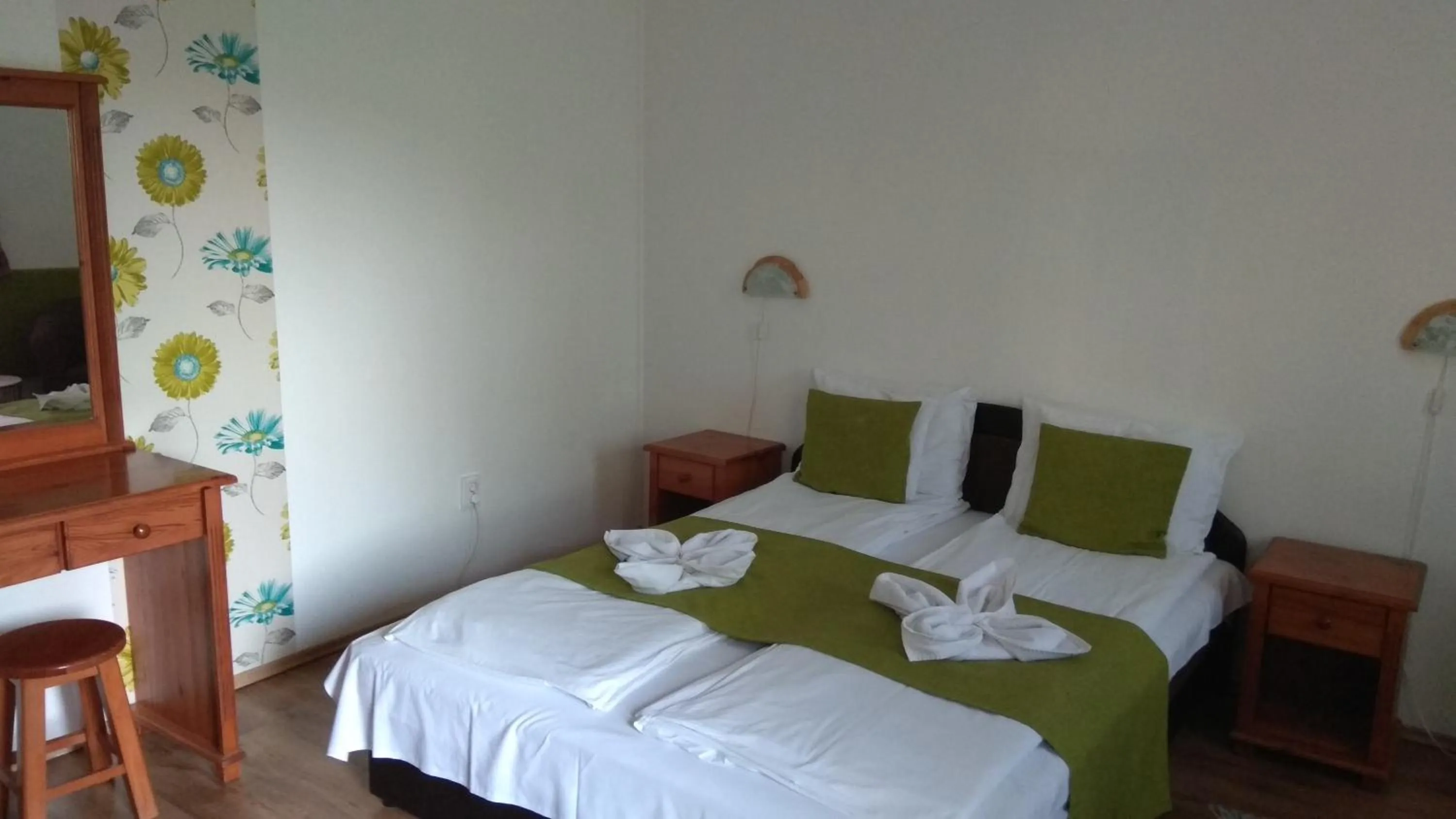 Photo of the whole room in Nádas Pihenőpark