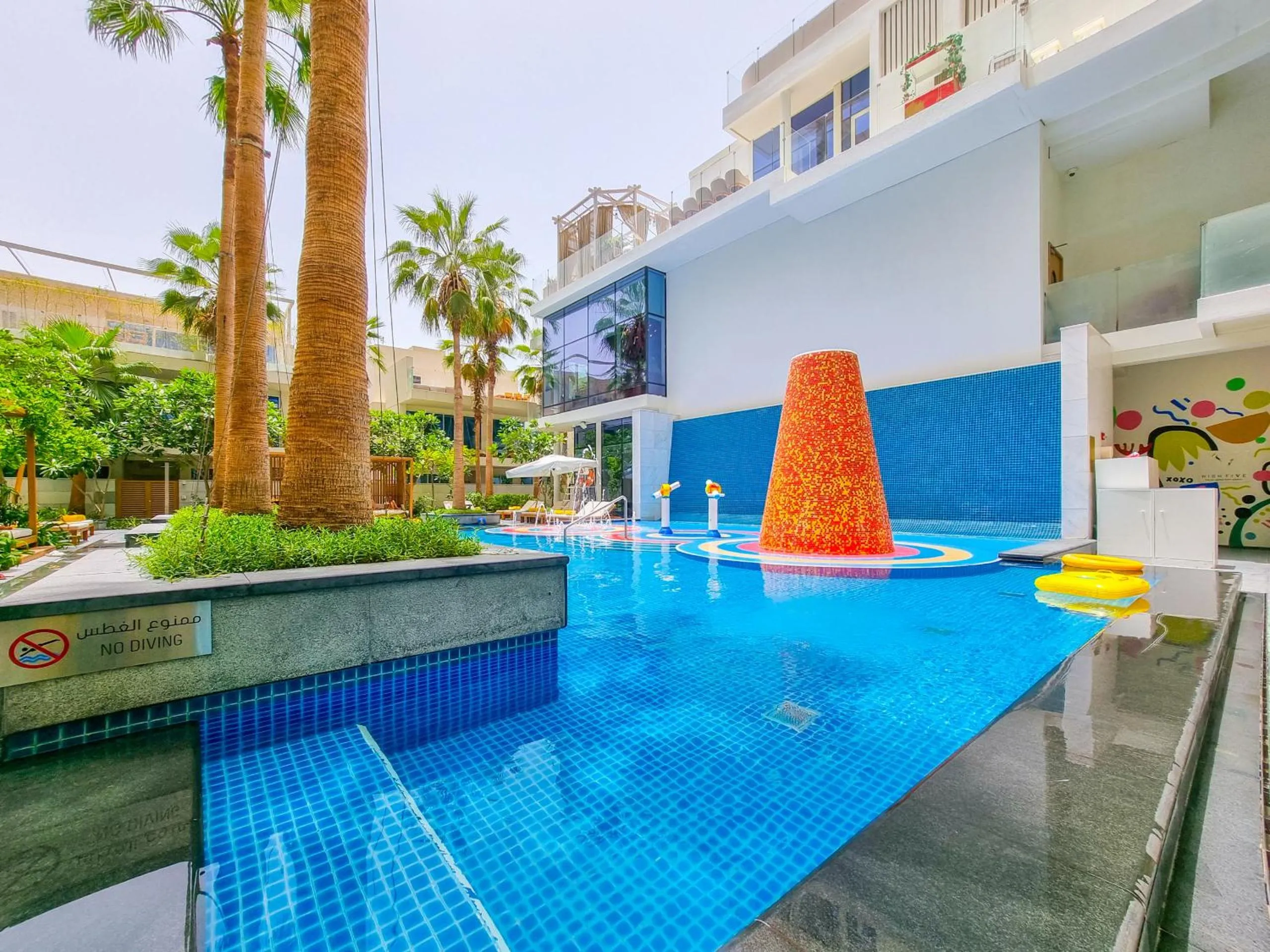 Swimming pool in EDEN'S Homes & Villas - FIVE Palm Residences