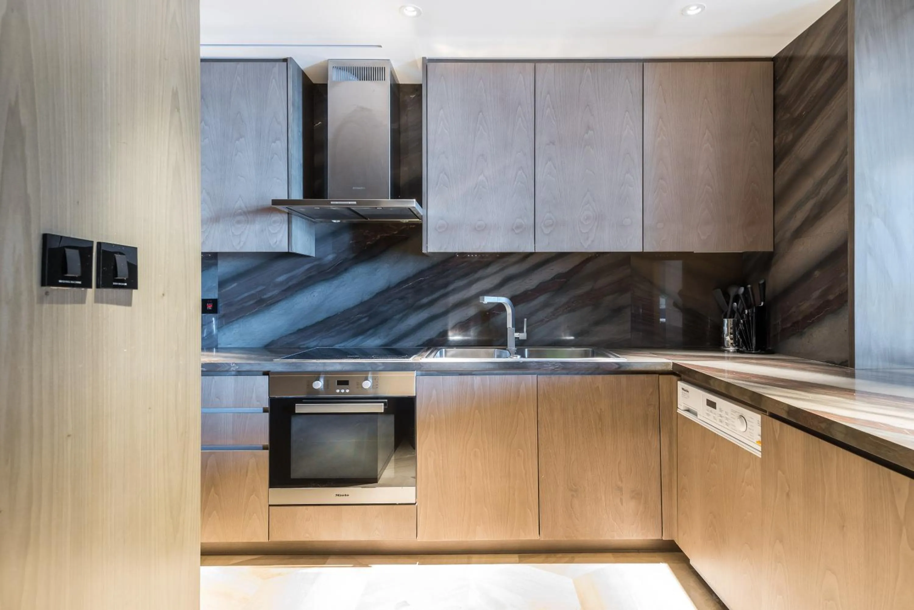 kitchen in EDEN'S Homes & Villas - FIVE Palm Residences