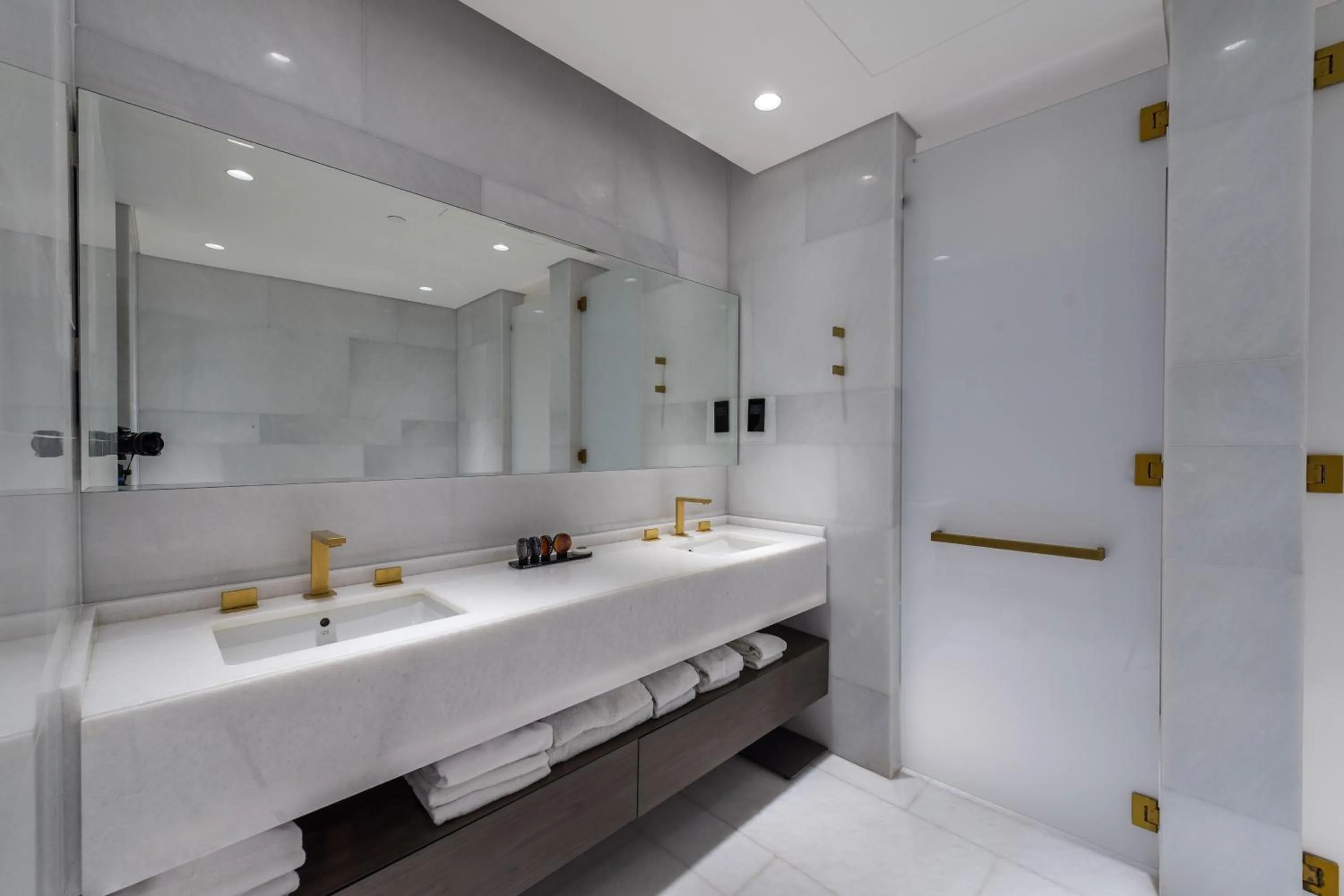 Bathroom in EDEN'S Homes & Villas - FIVE Palm Residences